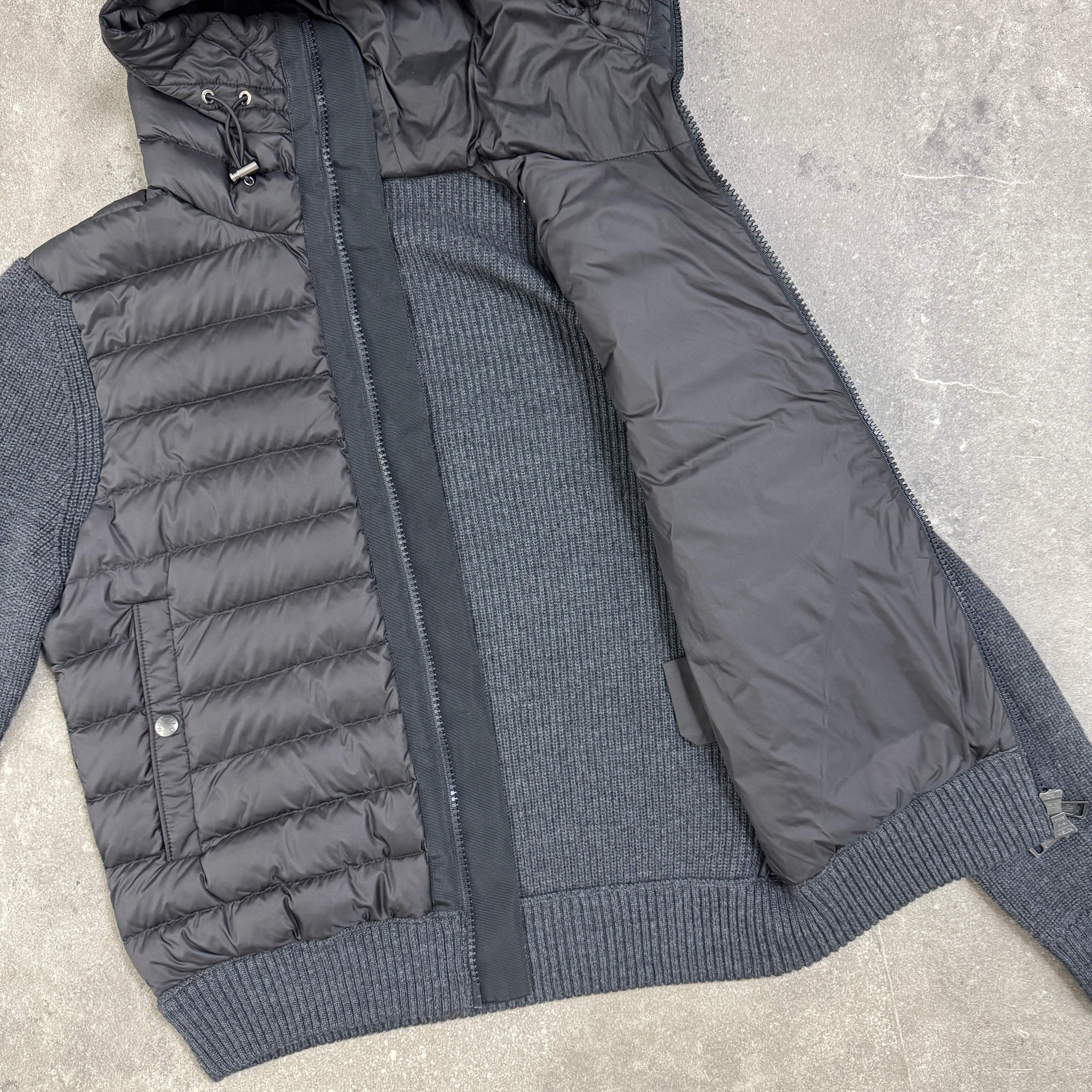 MONCLER HYBRID CARDIGAN GREY M (FITS S/M) – Lovedkicks
