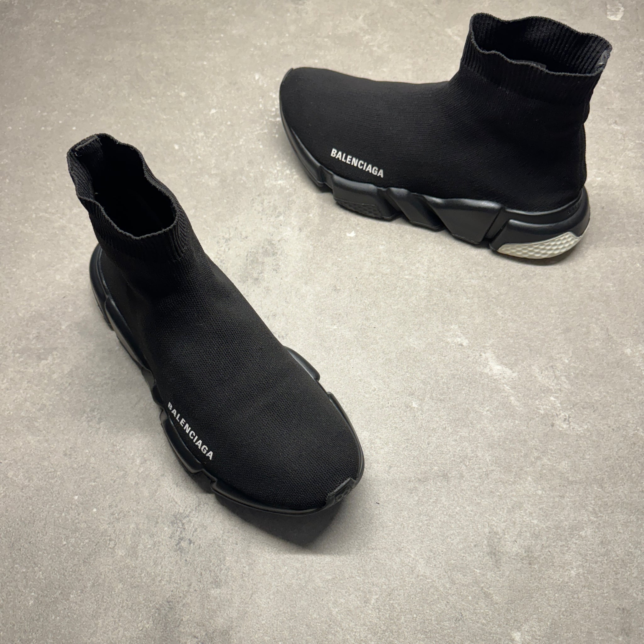 BALENCIAGA Speed Trainer ブラック BALENCIAGA MENS SPEED BLACK EU 40 (FIT A UK 7) – Lovedkicks