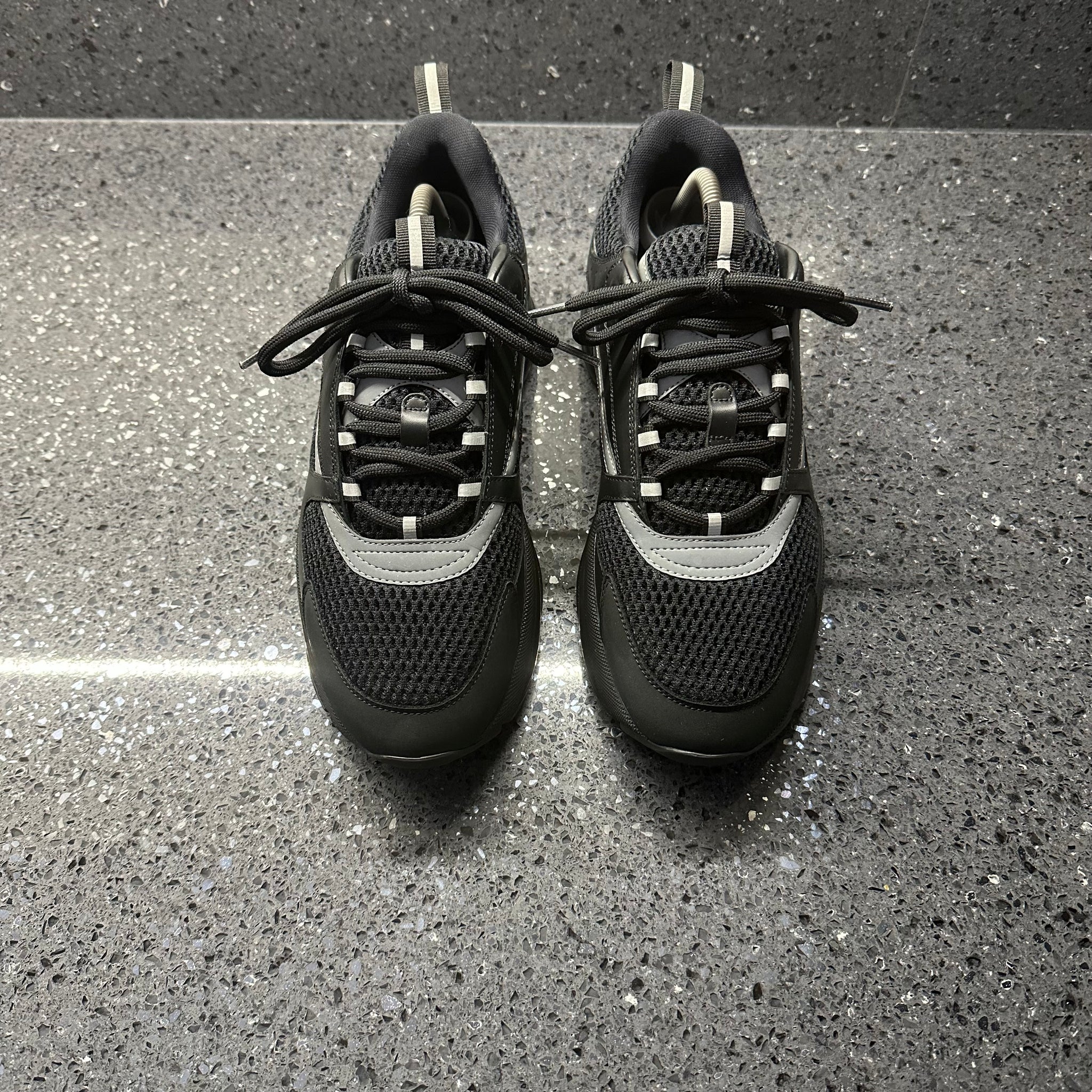 DIOR B22 MENS BLACK EU 43 (FIT A UK 9) – Lovedkicks