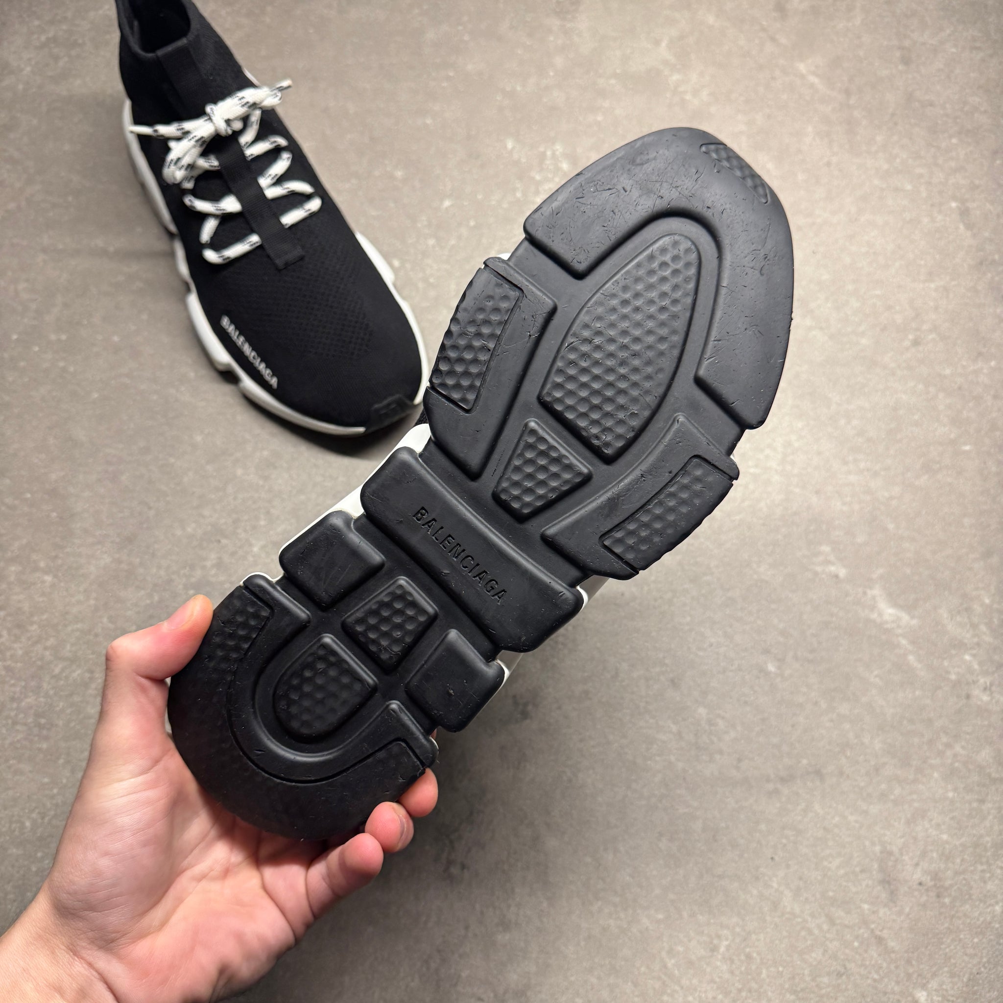 BALENCIAGA MENS SPEED BLACK EU 42 (FIT A UK 9) – Lovedkicks