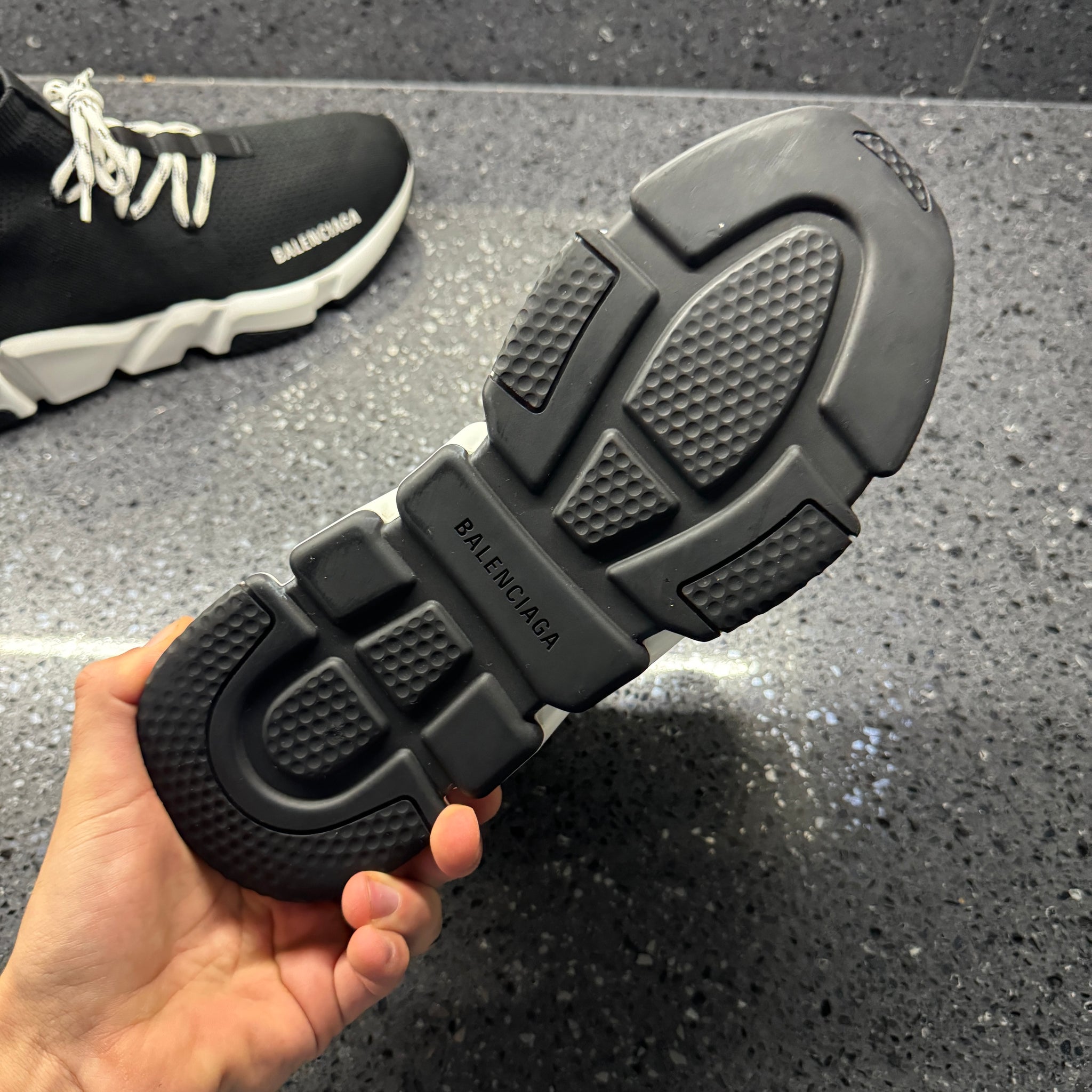 BALENCIAGA MENS SPEED BLACK EU 41 (FIT A UK 8) – Lovedkicks