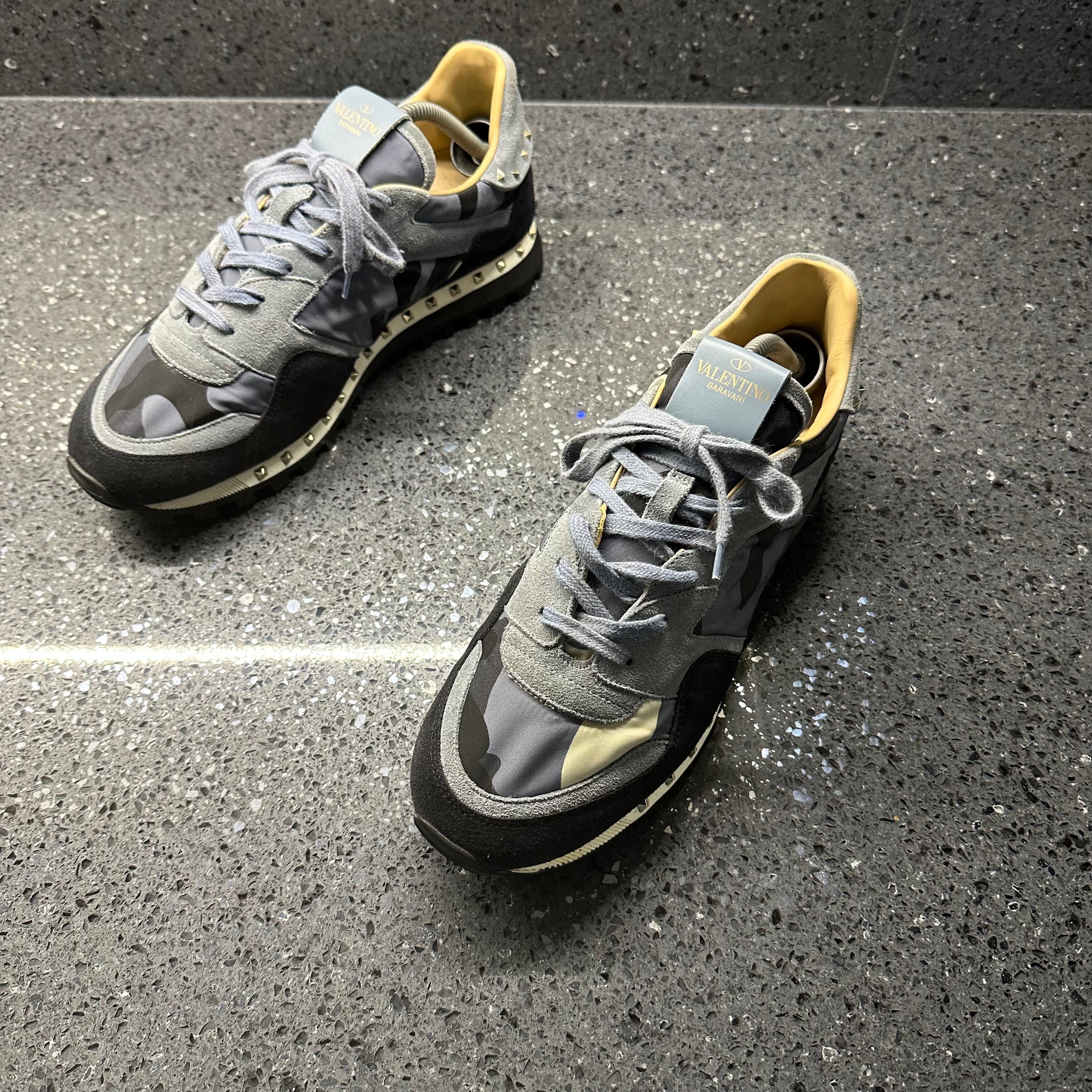 Valentino trainers grey sales