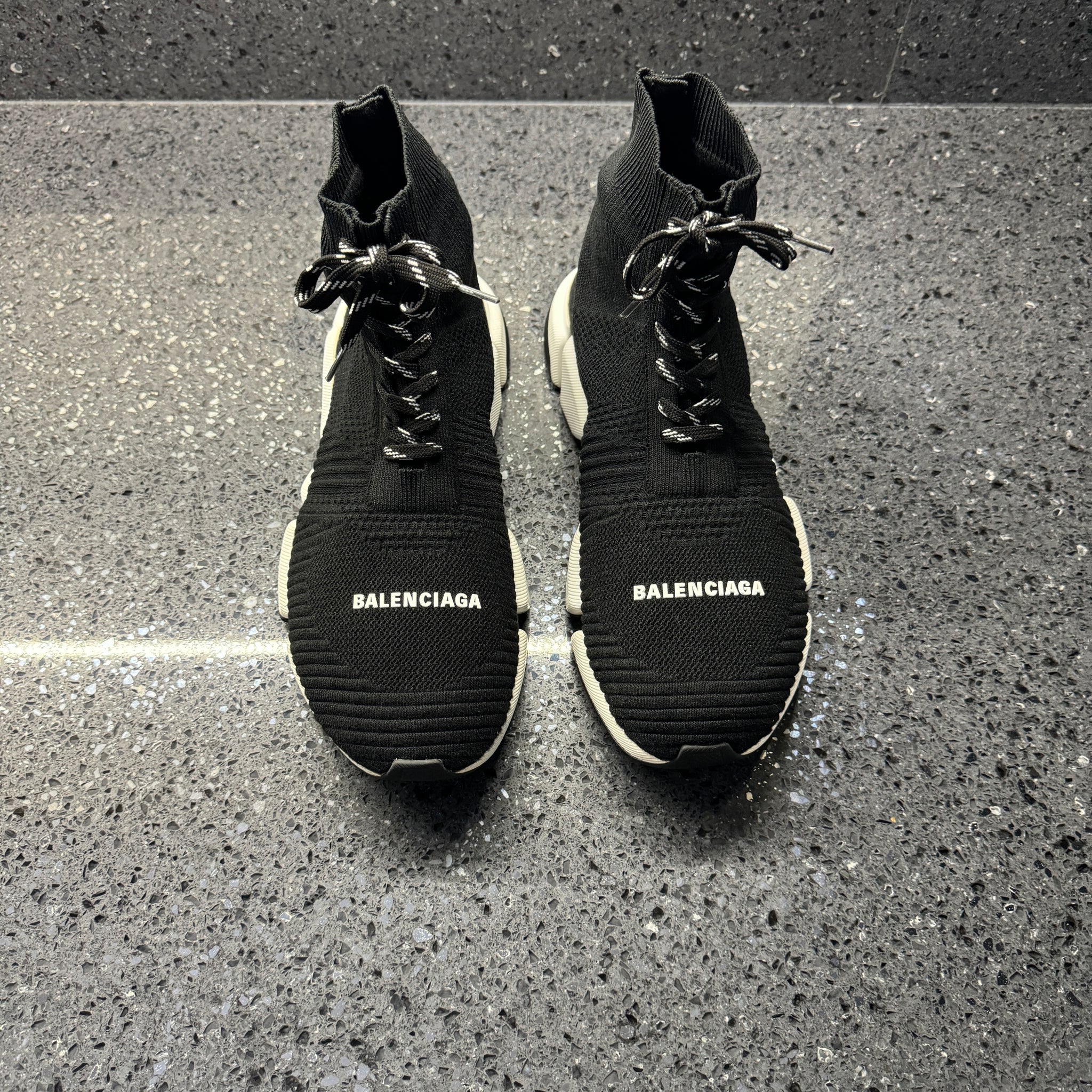 BALENCIAGA MENS SPEED BLACK EU 42 (FIT A UK 9) – Lovedkicks