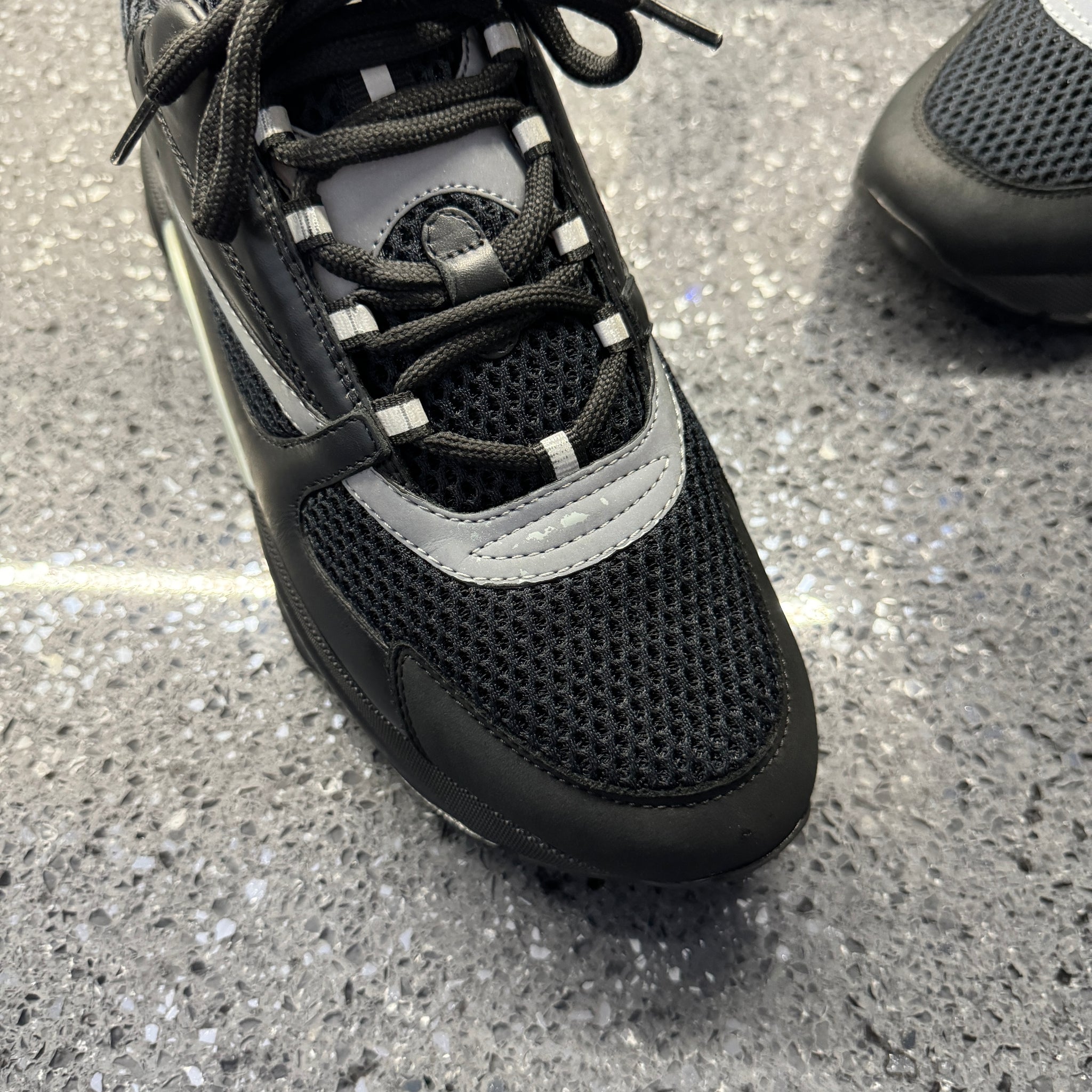 DIOR B22 MENS BLACK EU 42 (FIT A UK 8) – Lovedkicks