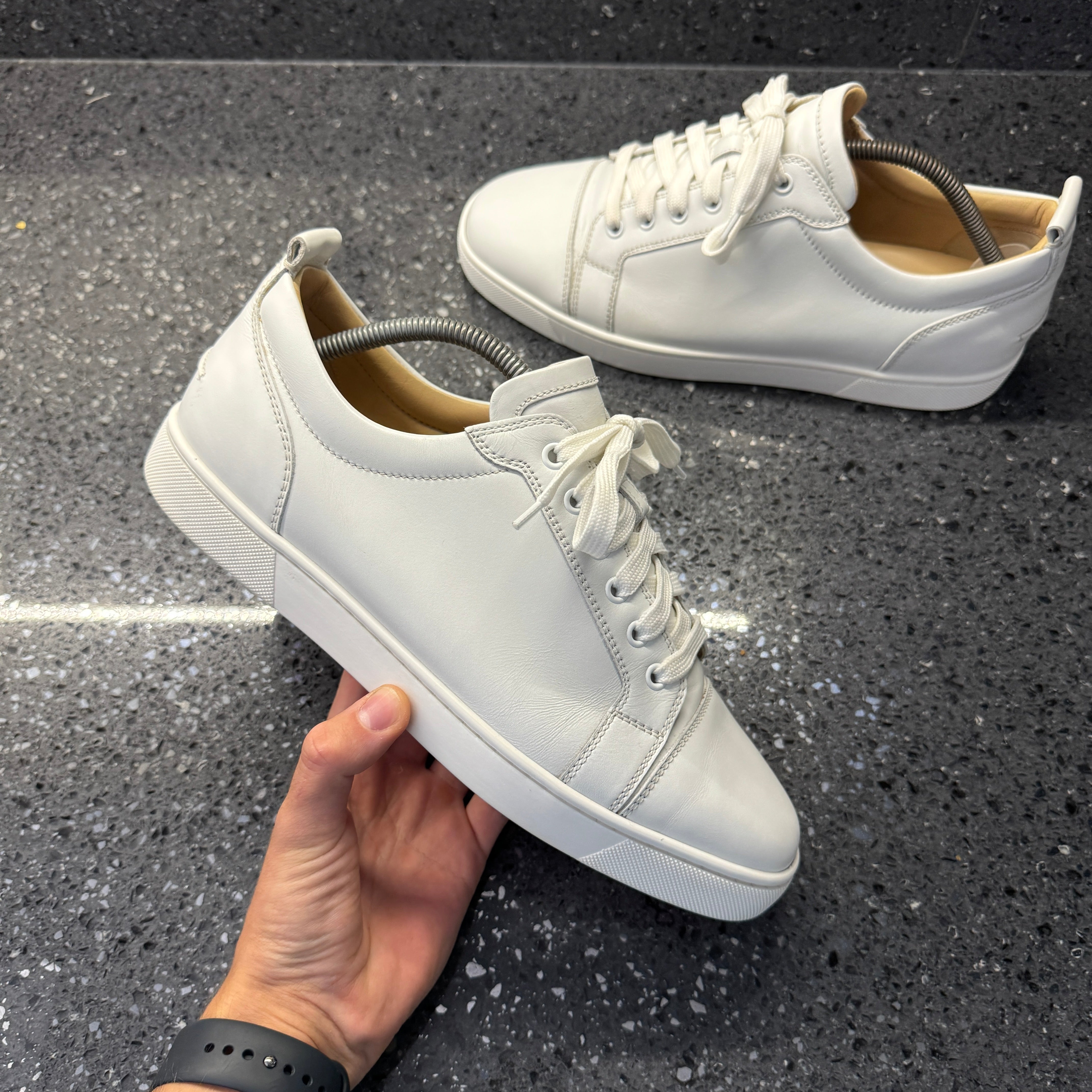 CHRISTIAN LOUBOUTIN MENS LOUIS JUNIORS WHITE EU 43 FIT A UK 9 9.5