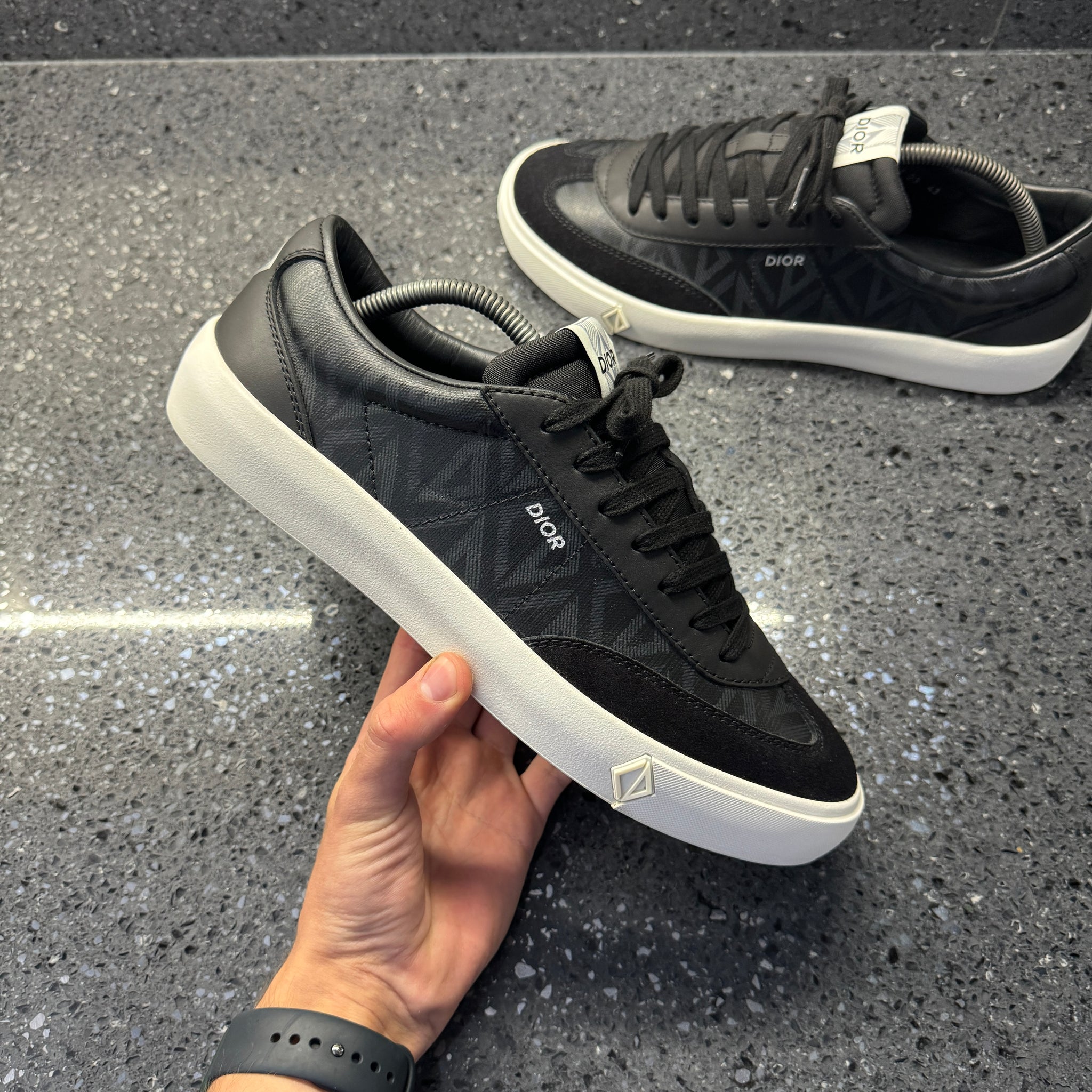 DIOR B101 MENS BLACK EU 43 (FIT A UK 9) – Lovedkicks