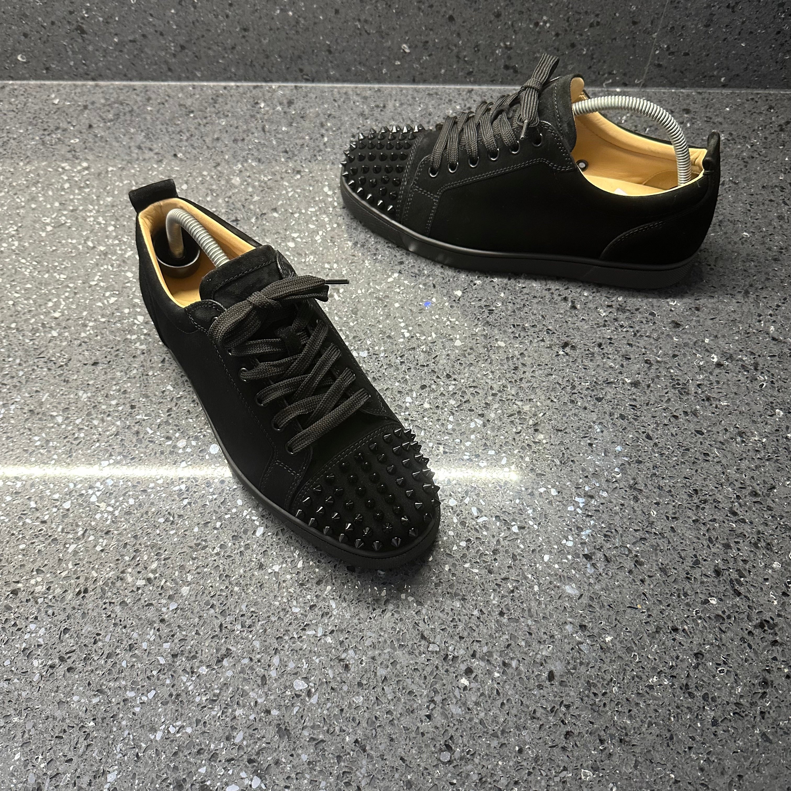 Louboutin Louis Junior Spikes Louboutin Velours CHRISTIAN