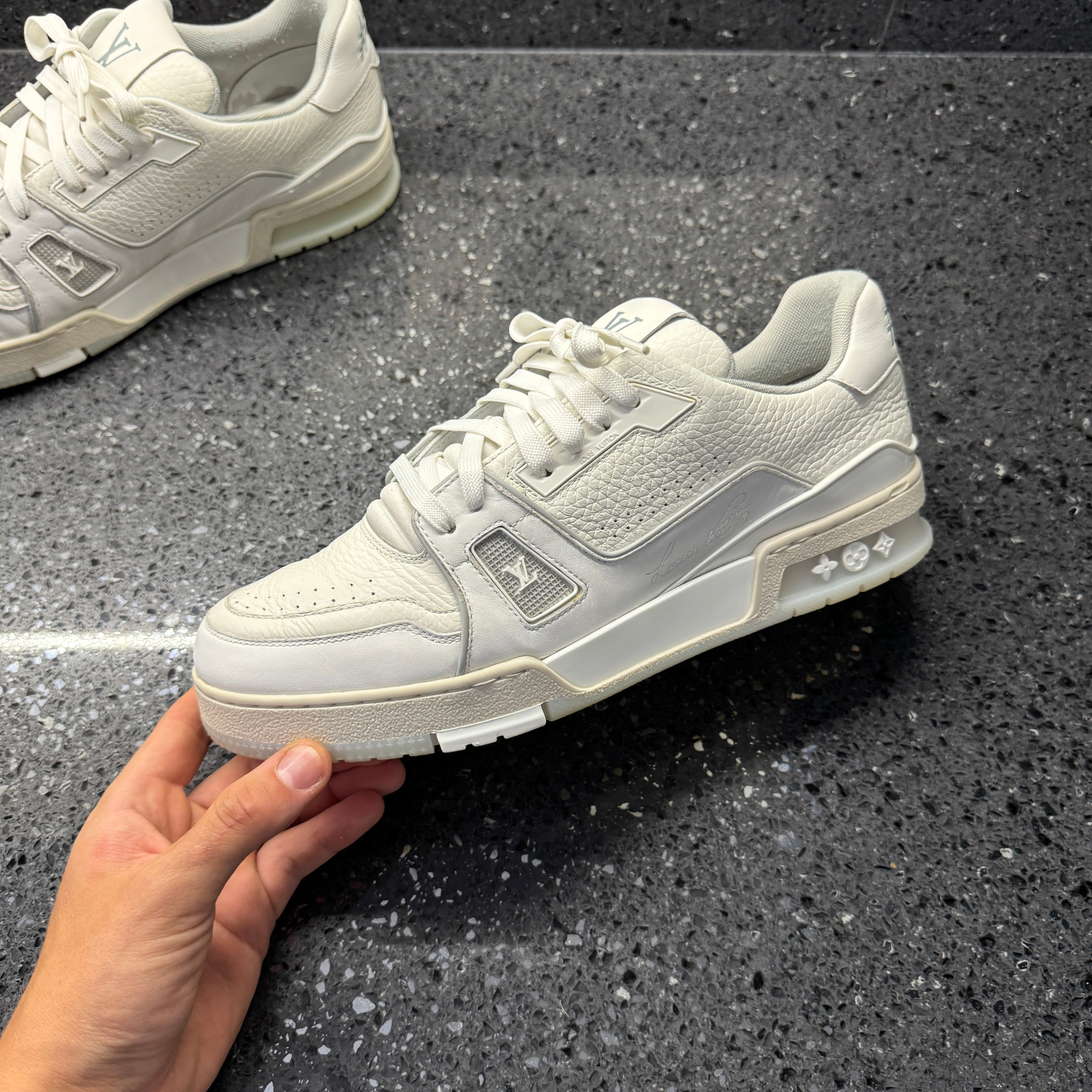 LOUIS VUITTON LV TRAINERS WHITE EU 41.5 (FIT A UK 8 / 8.5  