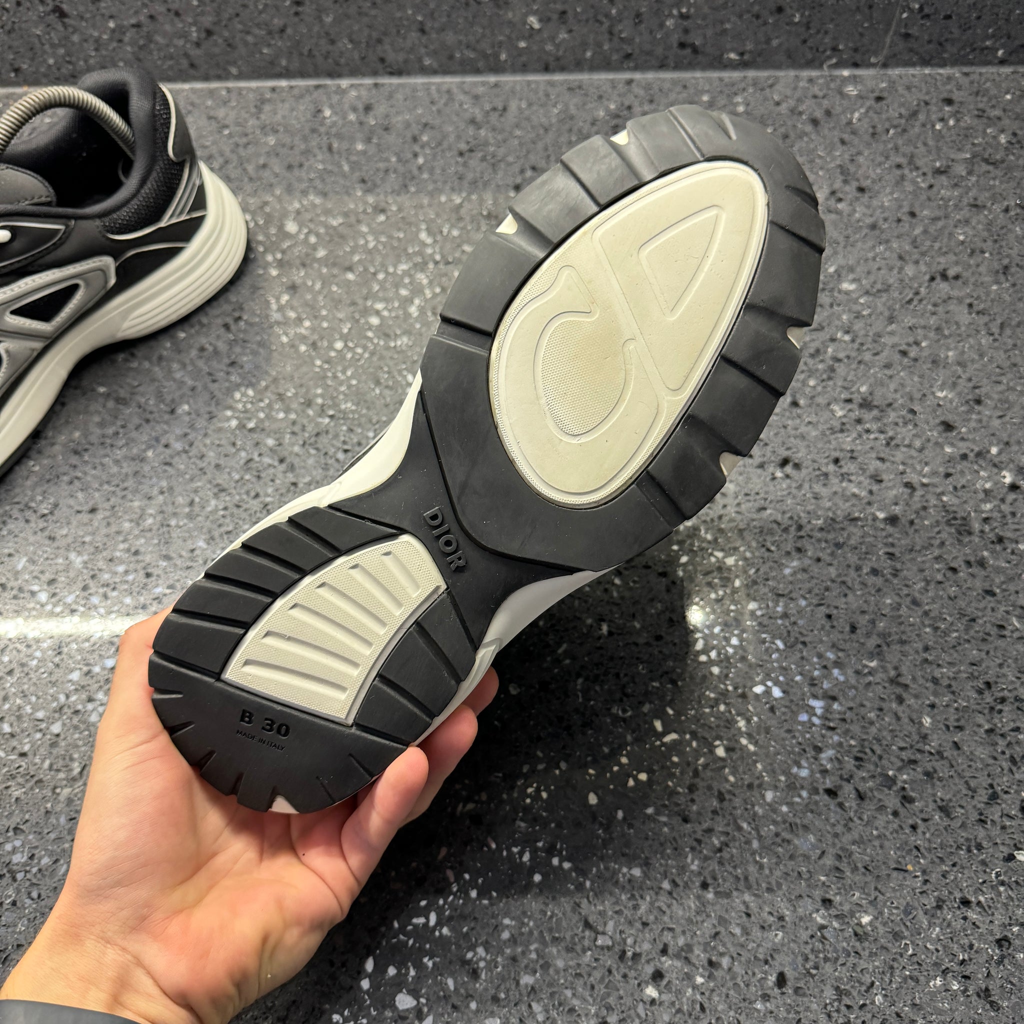 Dior スニーカー 41 DIOR B30 MENS BLACK EU 41 (FIT A UK 7) – Lovedkicks