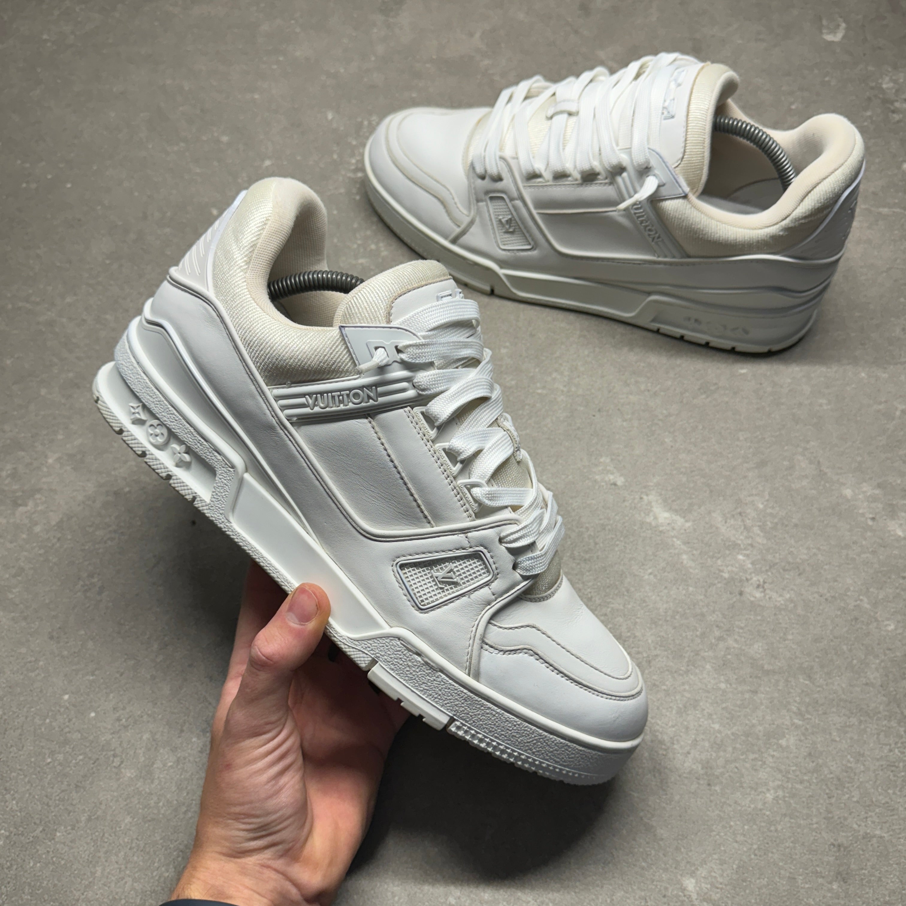 LOUIS VUITTON LV TRAINERS WHITE EU 42.5 (FIT A UK 9 / 9.5
