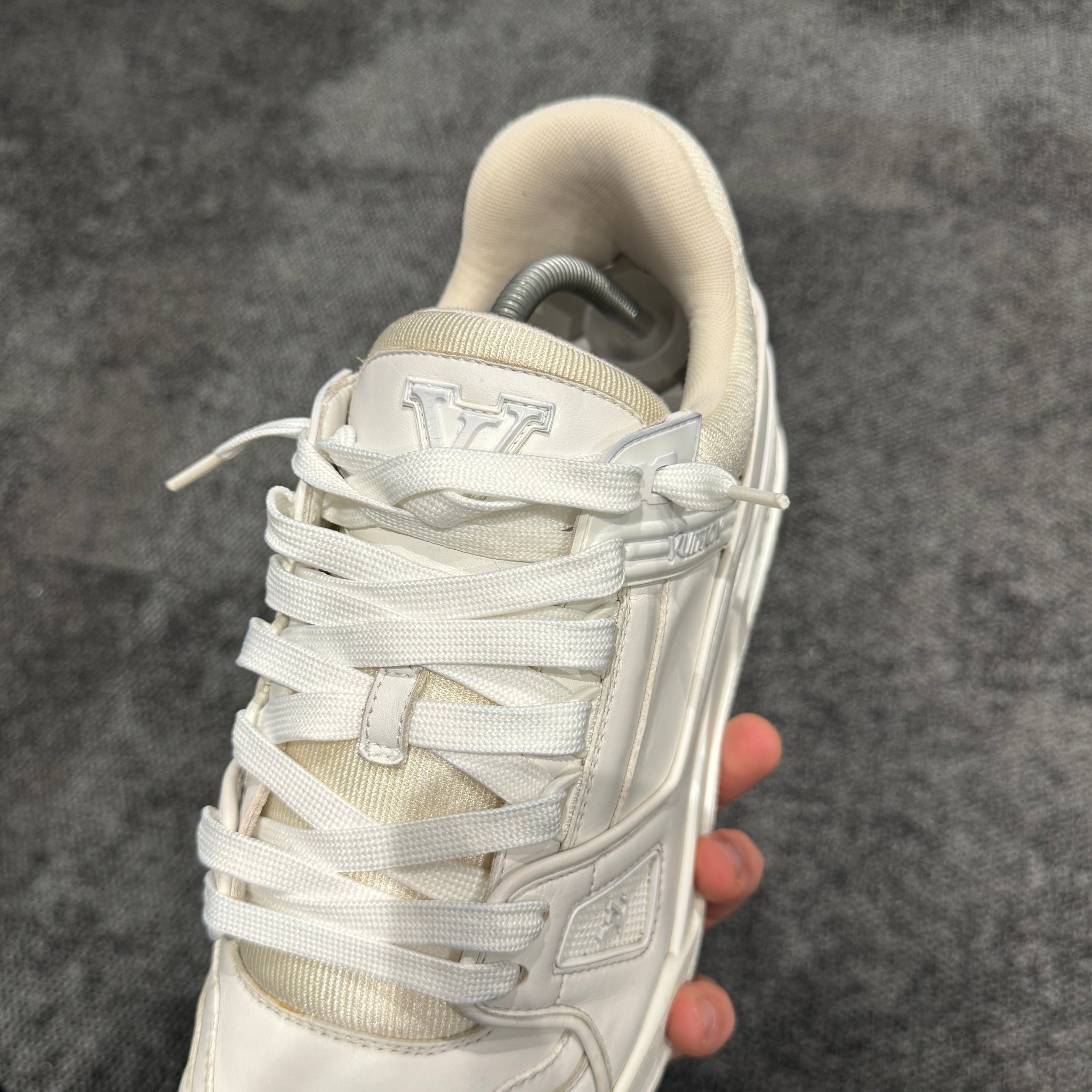 LOUIS VUITTON LV TRAINERS WHITE EU 42.5 (FIT A UK 9 / 9.5