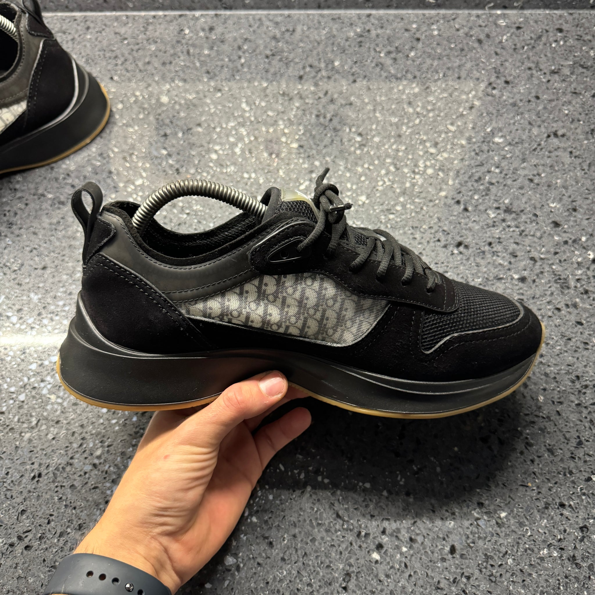 DIOR B25 MENS BLACK EU 41 (FIT A UK 7) – Lovedkicks