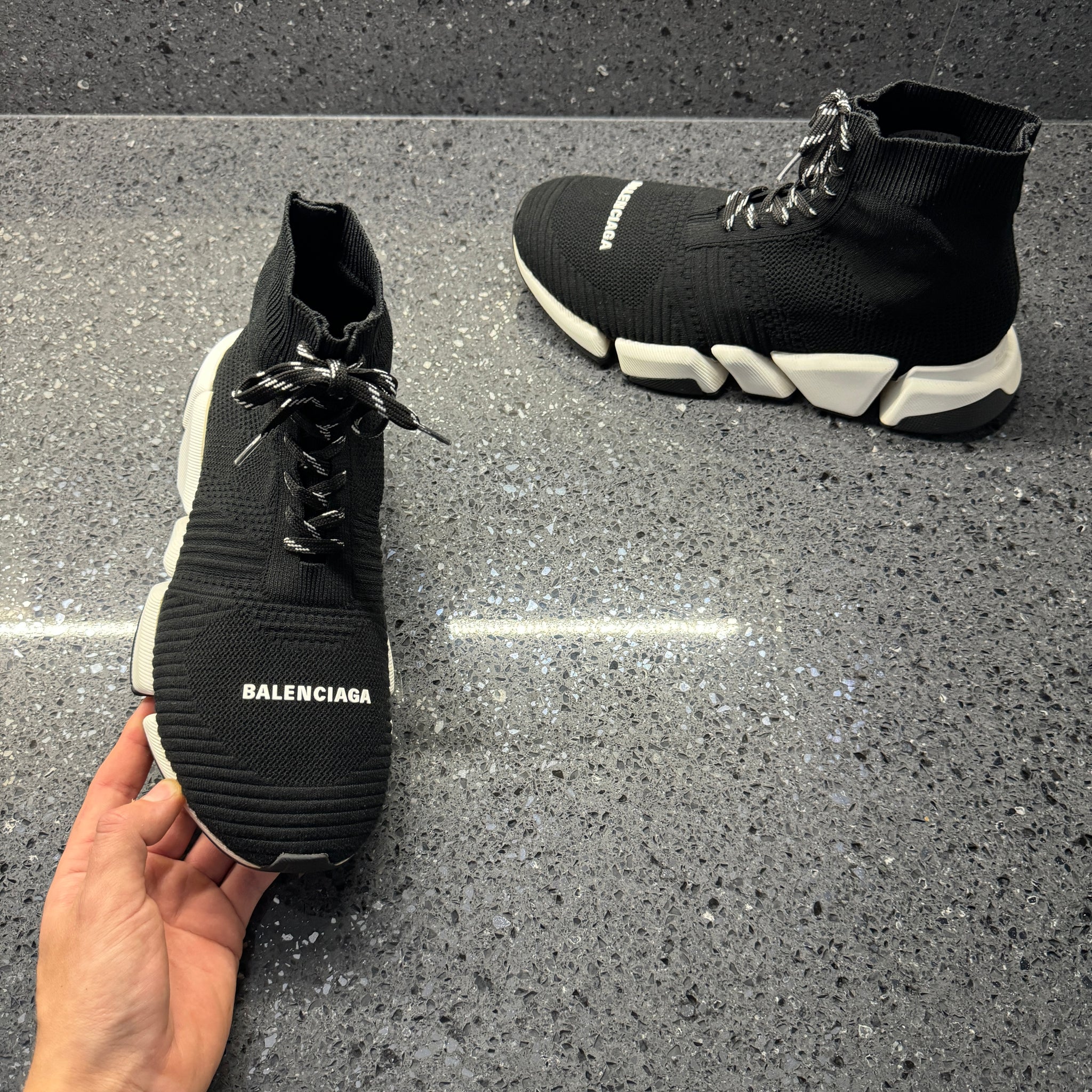 BALENCIAGA MENS SPEED BLACK EU 42 (FIT A UK 9) – Lovedkicks