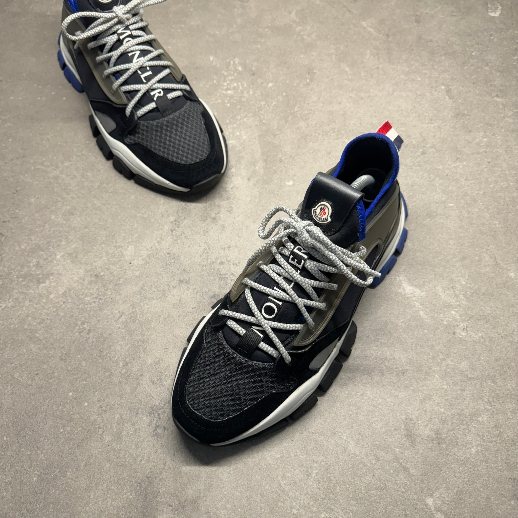 MONCLER(モンクレール) TREVOR SCARPA 40 MONCLER MENS TREVOR SCARPA 