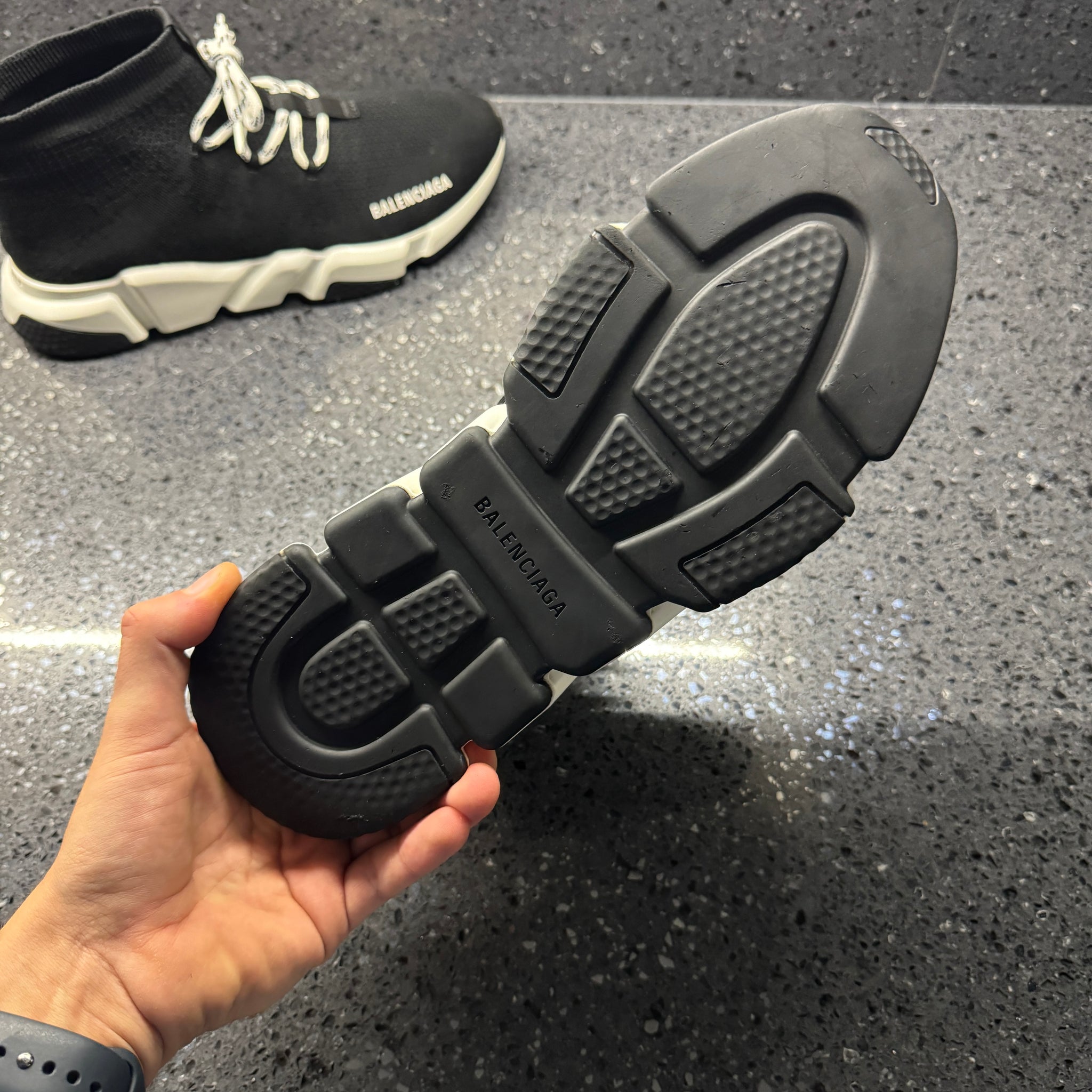 BALENCIAGA MENS SPEED BLACK EU 42 (FIT A UK 9) – Lovedkicks