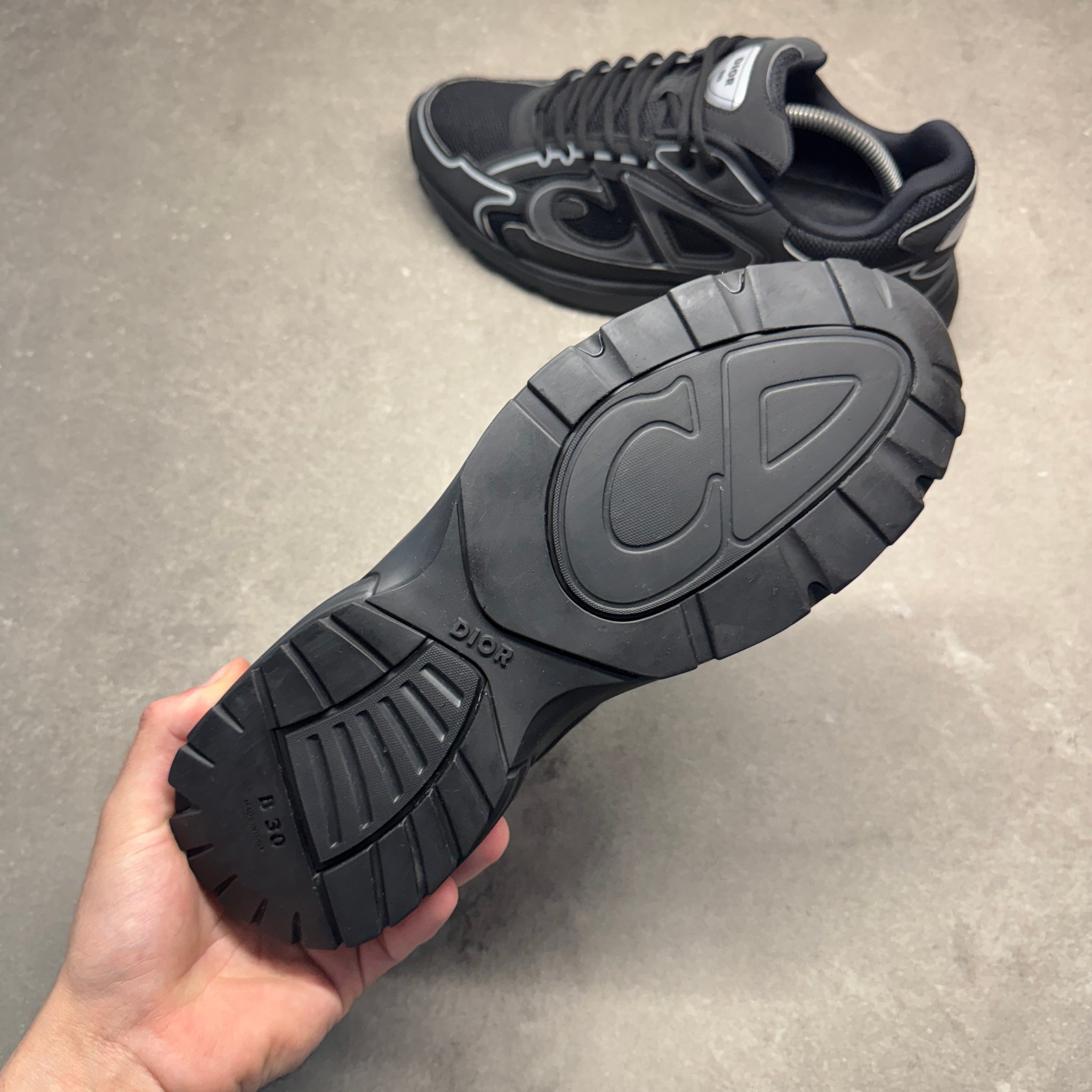 DIOR B30 MENS BLACK EU 43 (FIT A UK 9) – Lovedkicks
