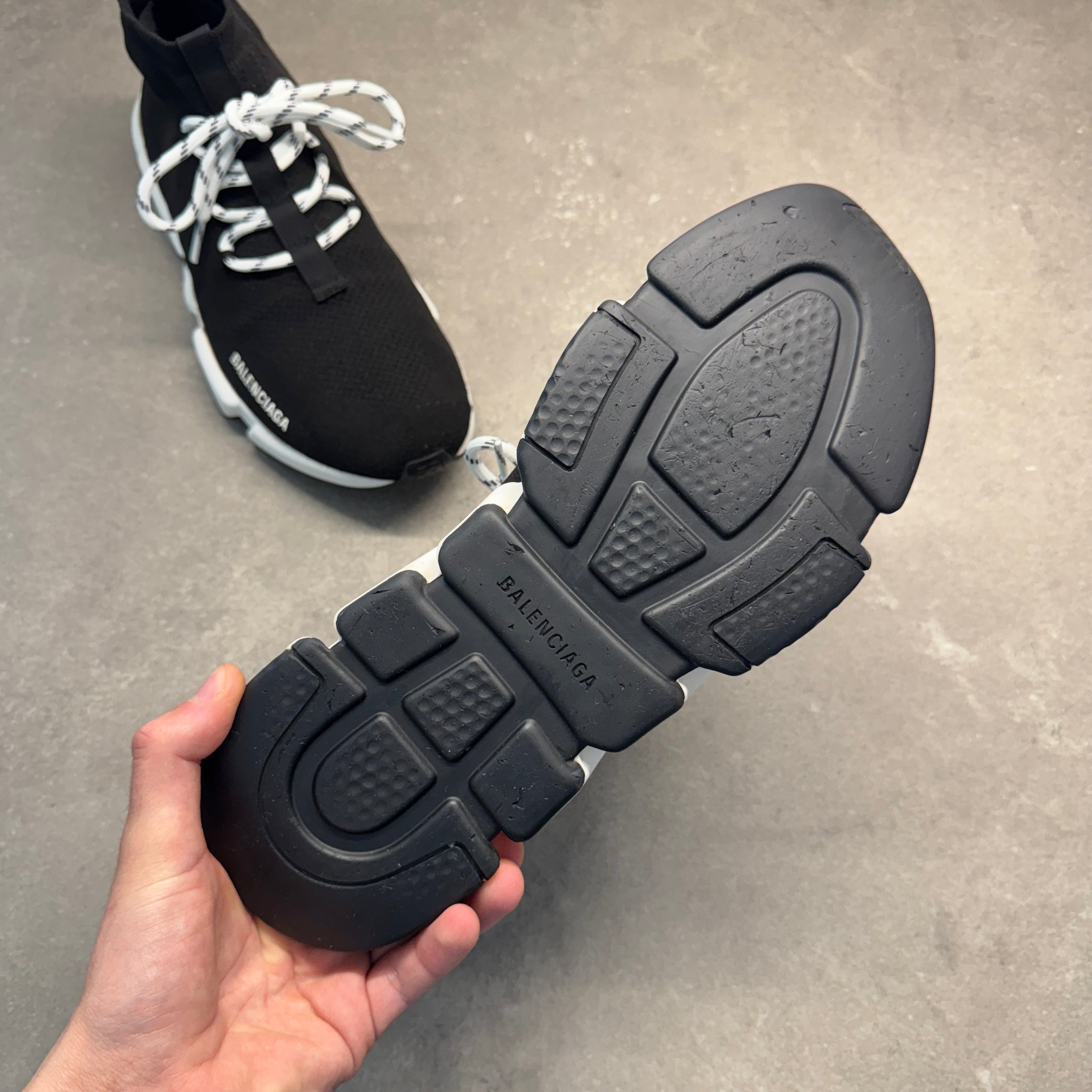 BALENCIAGA MENS SPEED BLACK EU 44 (FIT A UK 11) – Lovedkicks