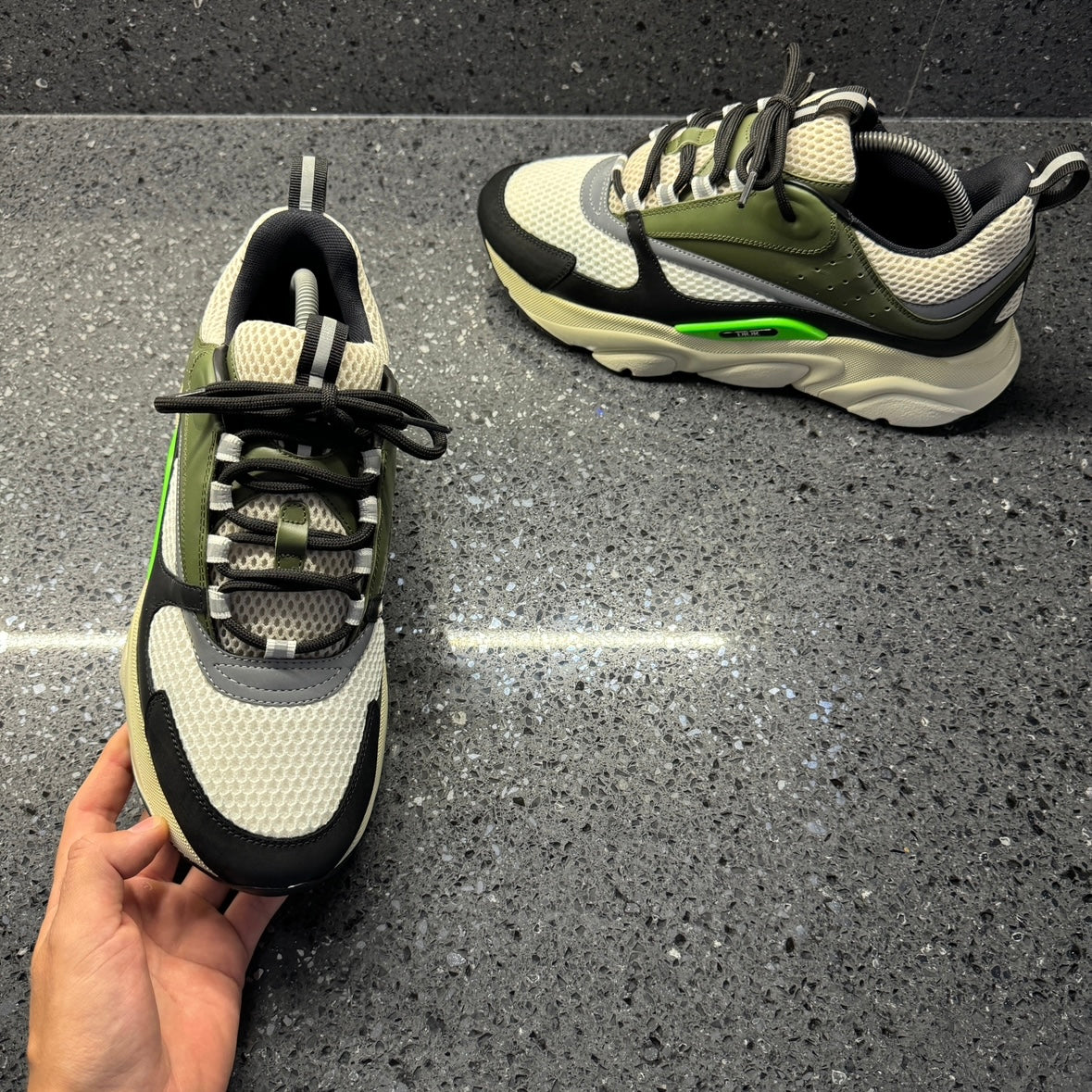 DIOR B22 MENS GREEN EU (FIT A UK - Main Image