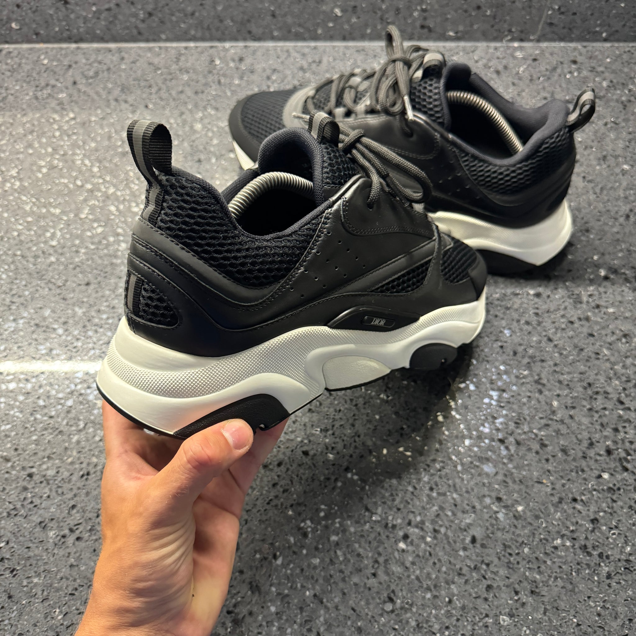 DIOR B22 MENS BLACK EU 44 (FIT A UK 10) – Lovedkicks