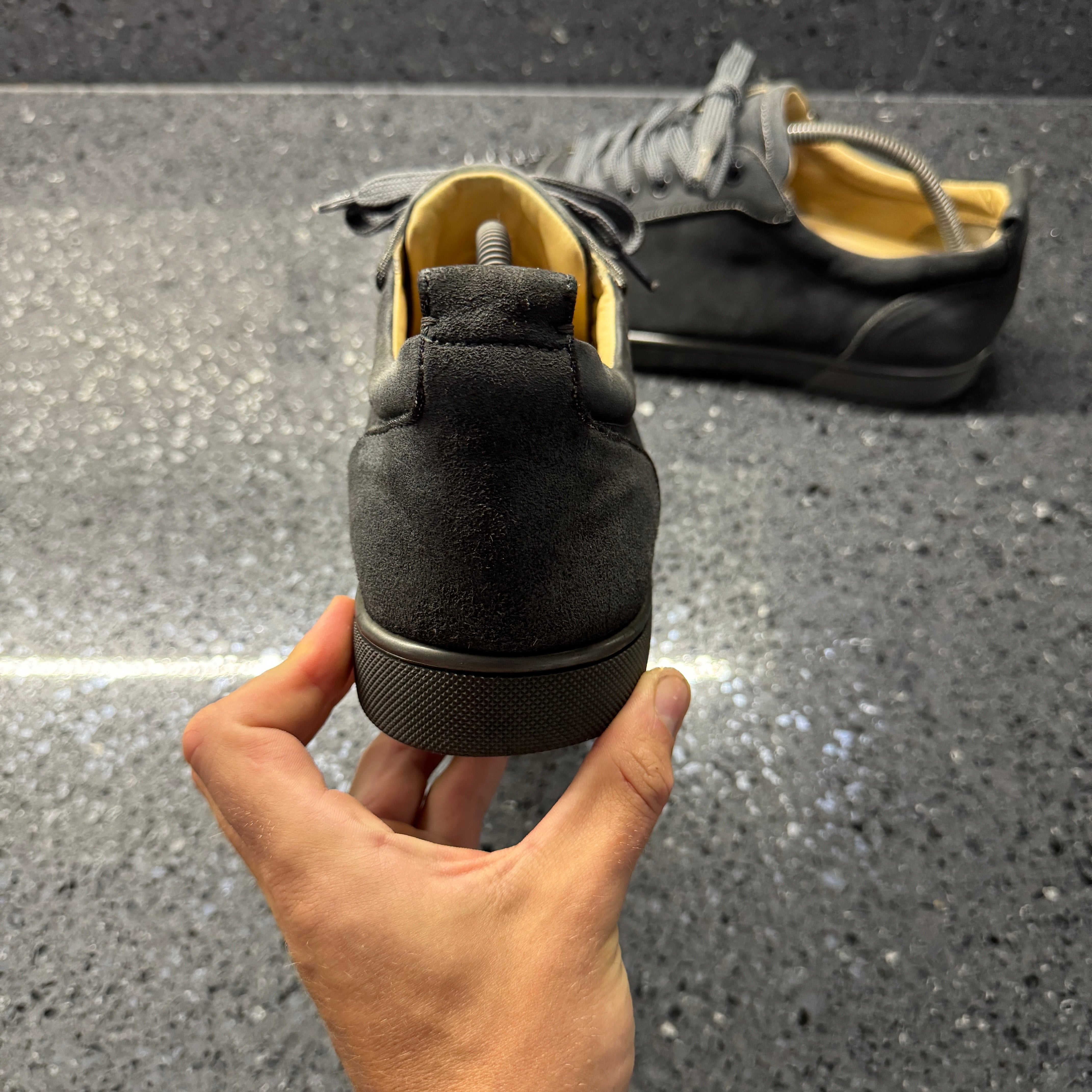 Louboutin Louis Junior Spikes Louboutin Grey Suede Mens CHRISTIAN