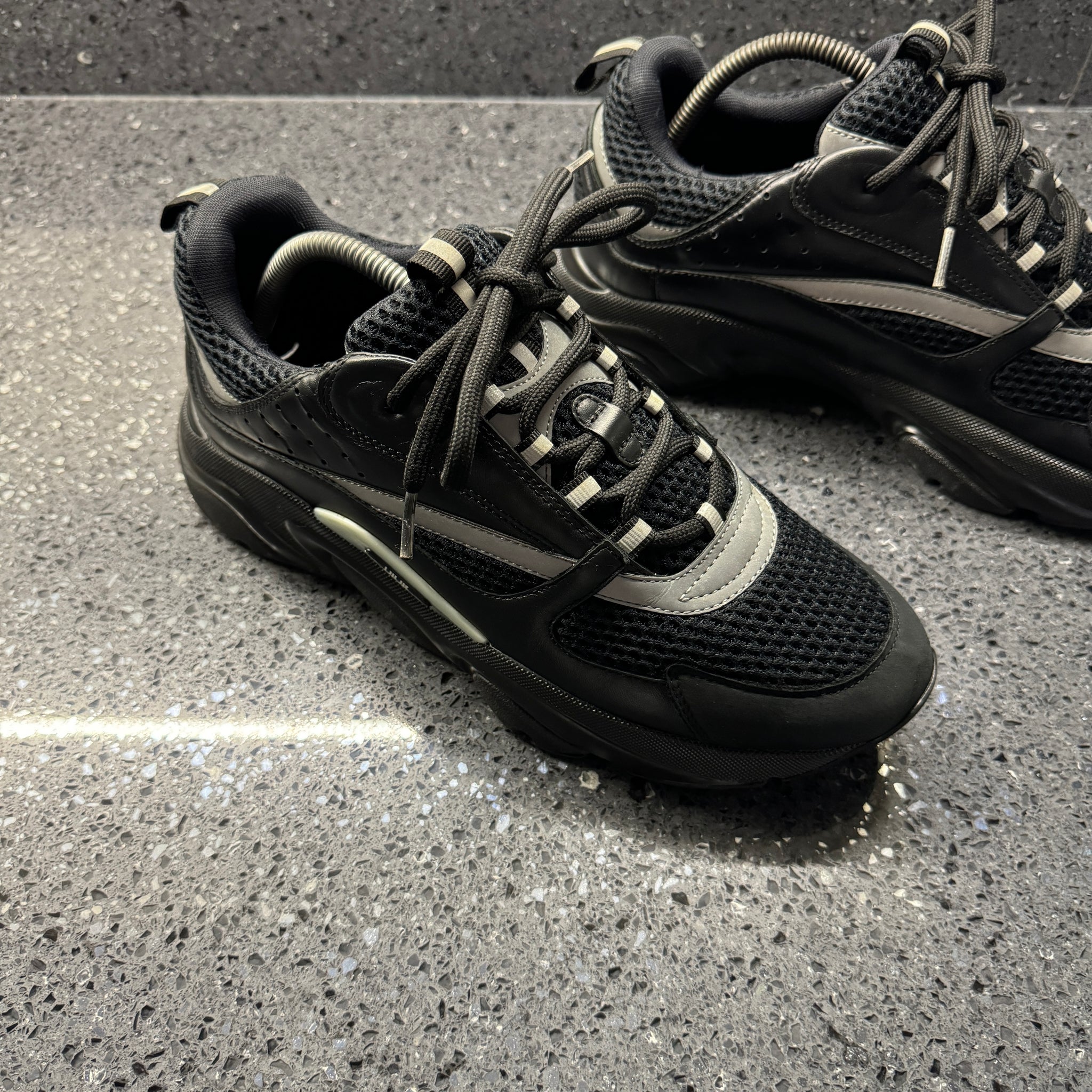 DIOR B22 MENS BLACK EU 43 (FIT A UK 9) – Lovedkicks