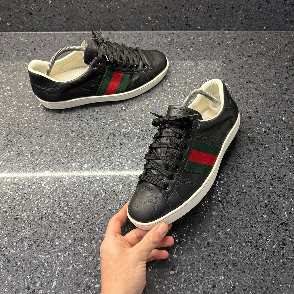 Gucci ace 2025 signature sneakers