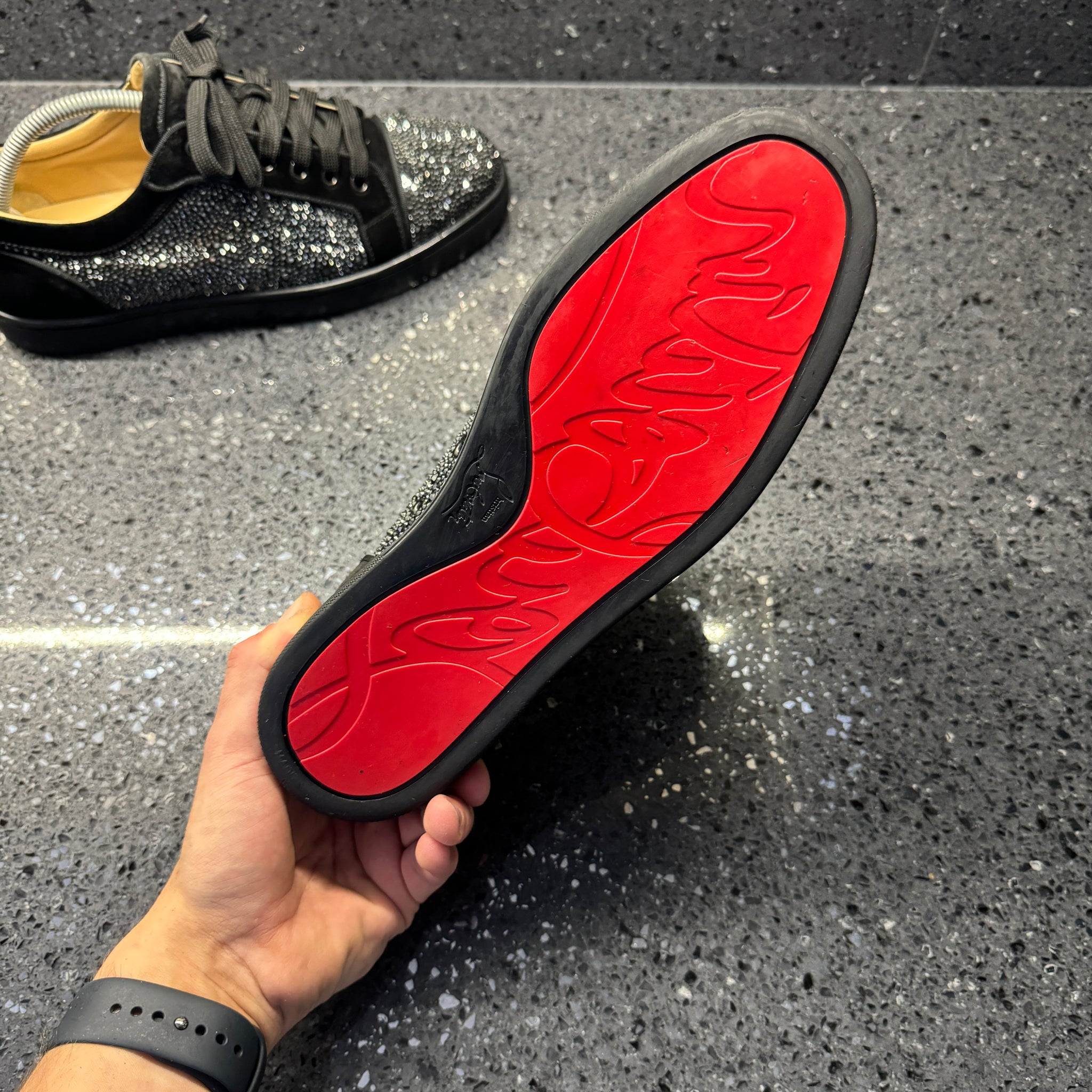 CHRISTIAN LOUBOUTIN MENS LOUIS JUNIORS BLACK EU 42 (FIT A UK