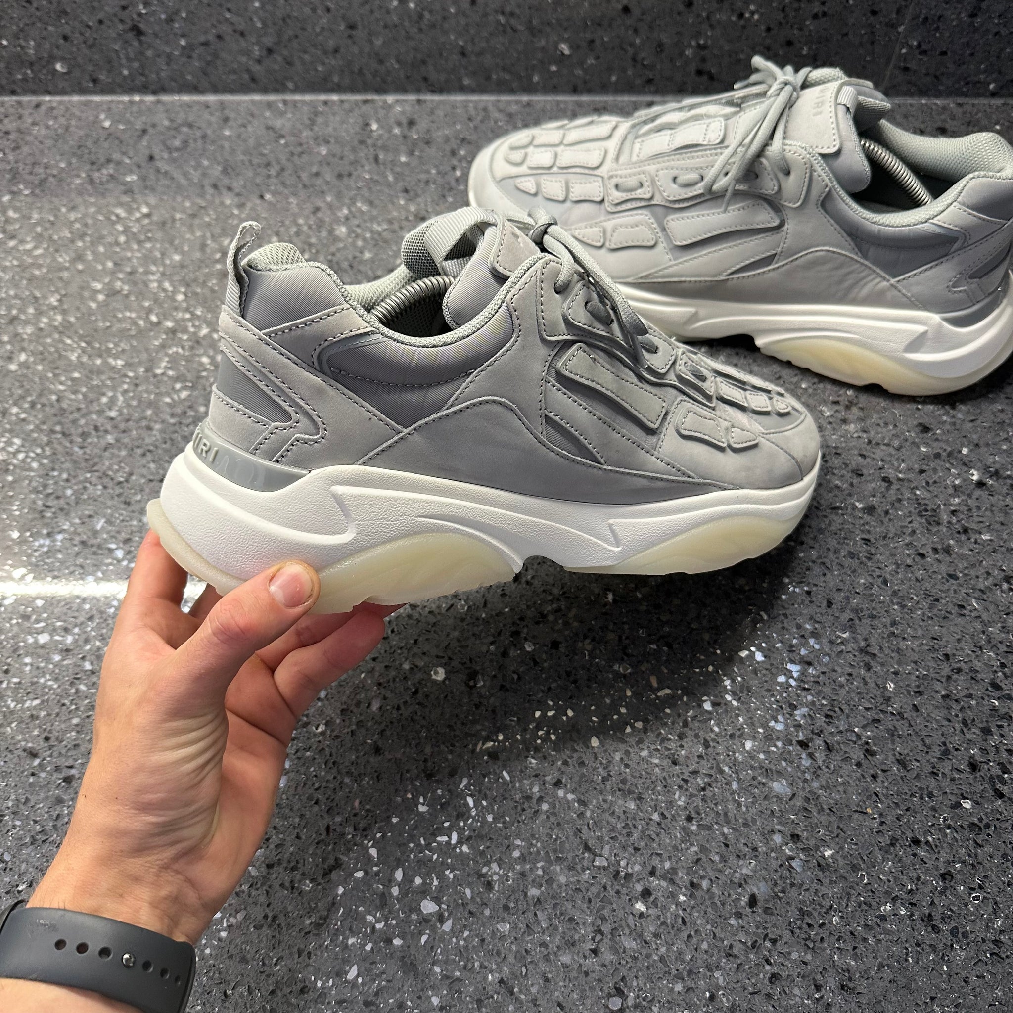 AMIRI MENS BONE RUNNERS GREY EU 45 (FIT A UK 11) – Lovedkicks