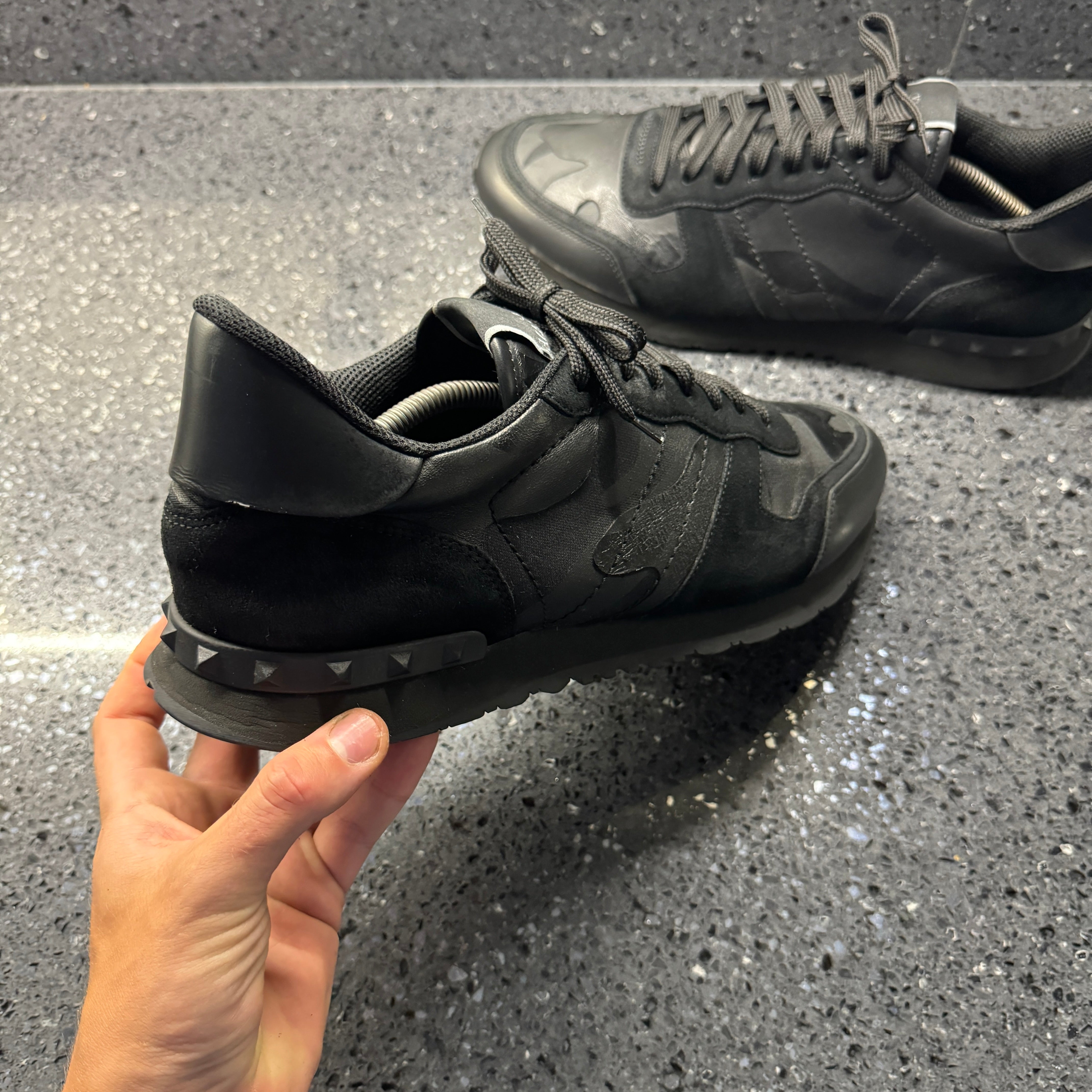 VALENTINO MENS ROCKRUNNER BLACK EU 47 (FIT A UK 13)