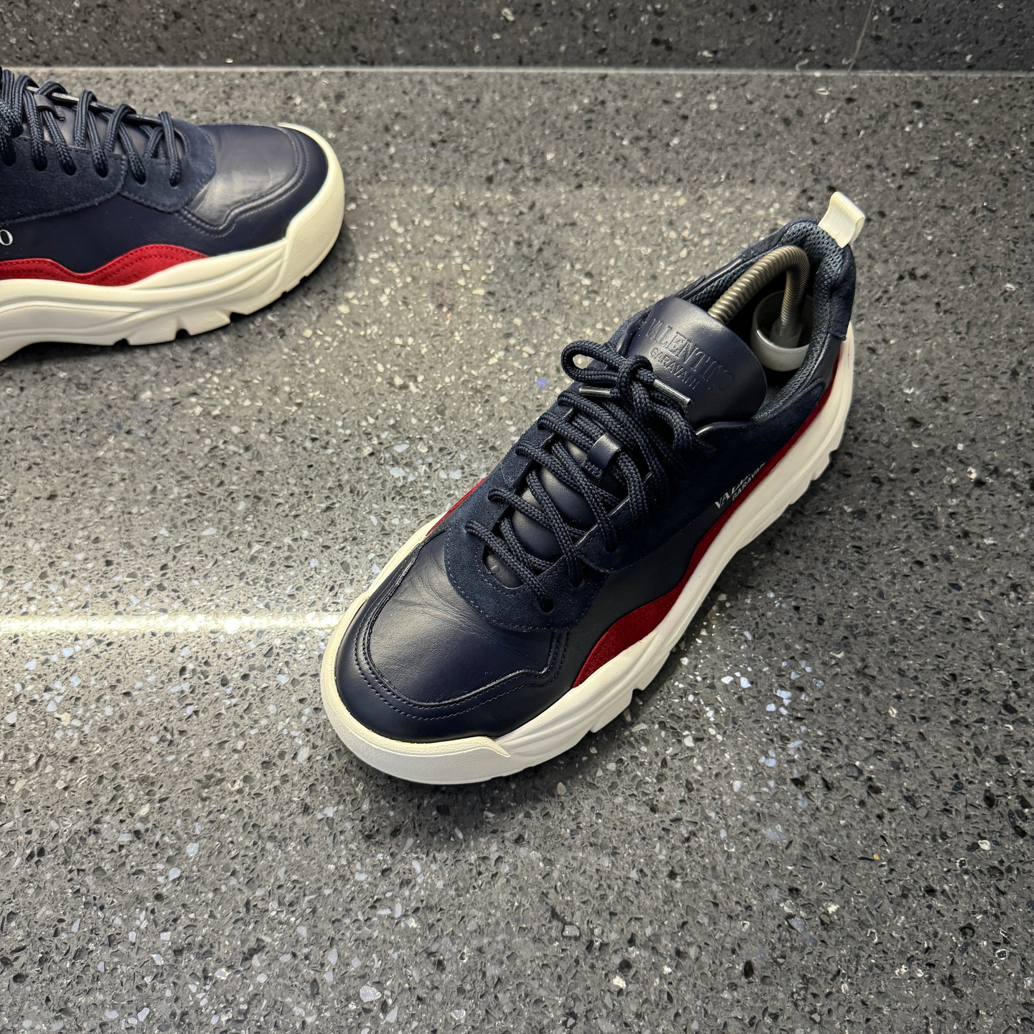 VALENTINO MENS GUMBOY NAVY EU 41 (FIT A UK 8) – Lovedkicks