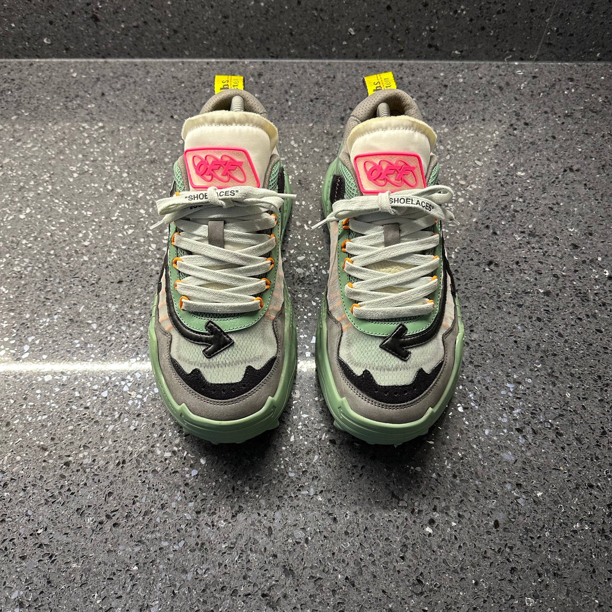 OFF-WHITE ODSY 1000 GREEN EU 41 (FIT A UK 7.5) – Lovedkicks