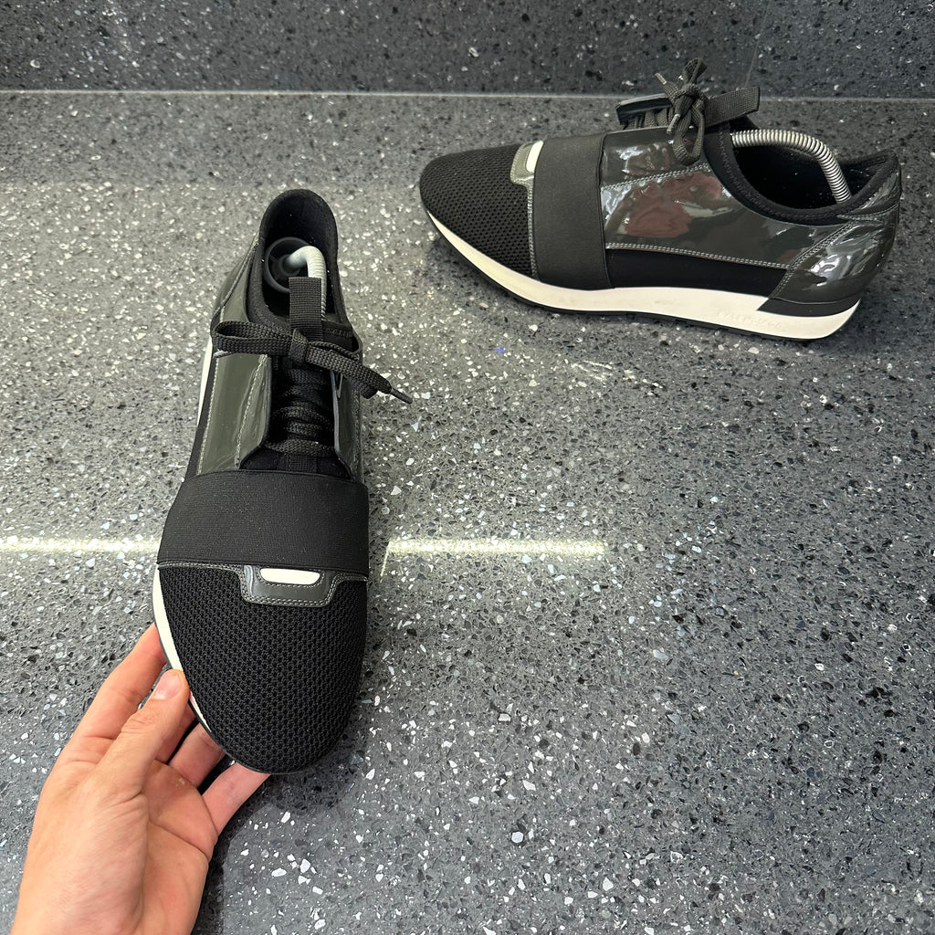 BALENCIAGA MENS RUNNER BLACK EU 44 FIT A UK 10 10.5 Lovedkicks