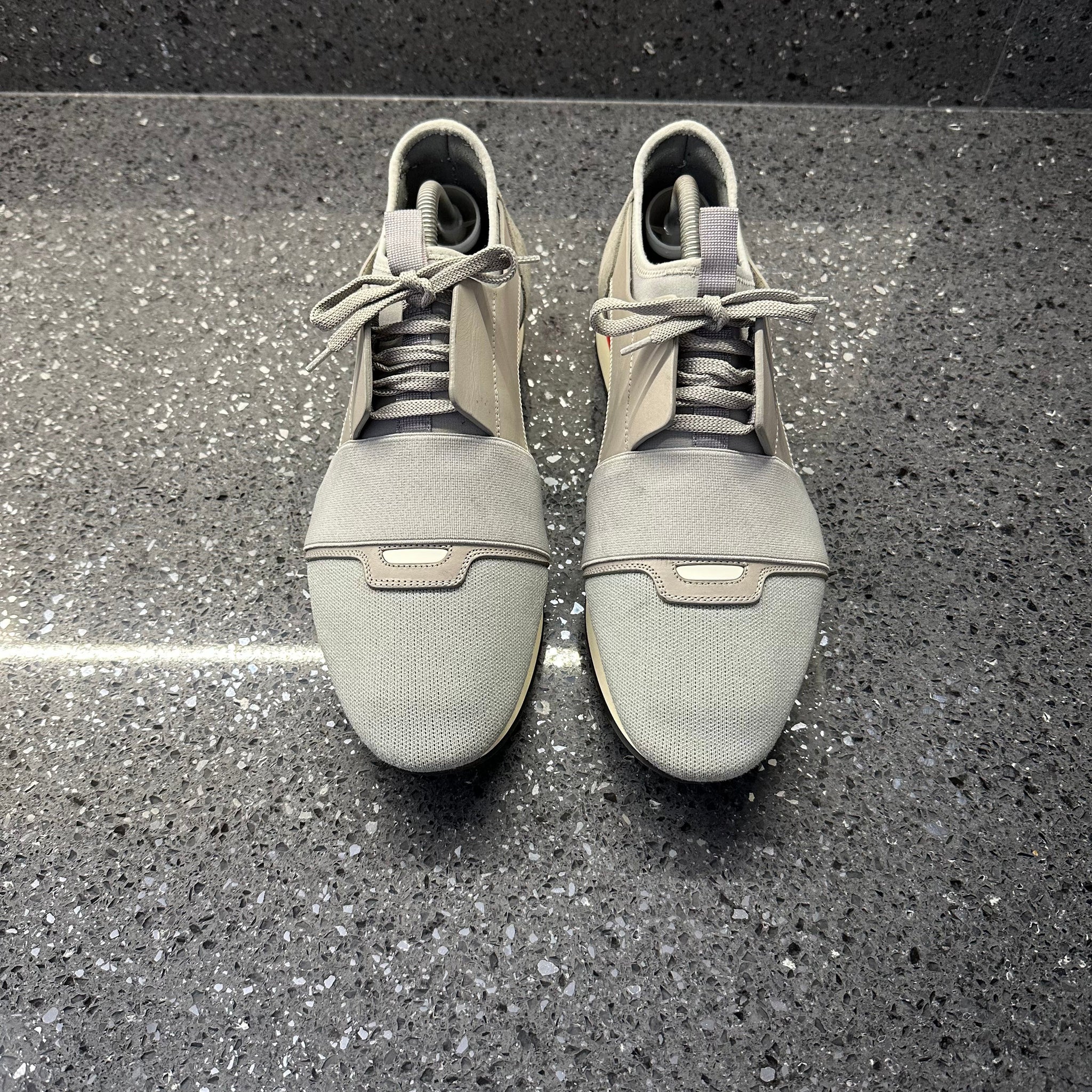 Balenciaga race runner grey best sale