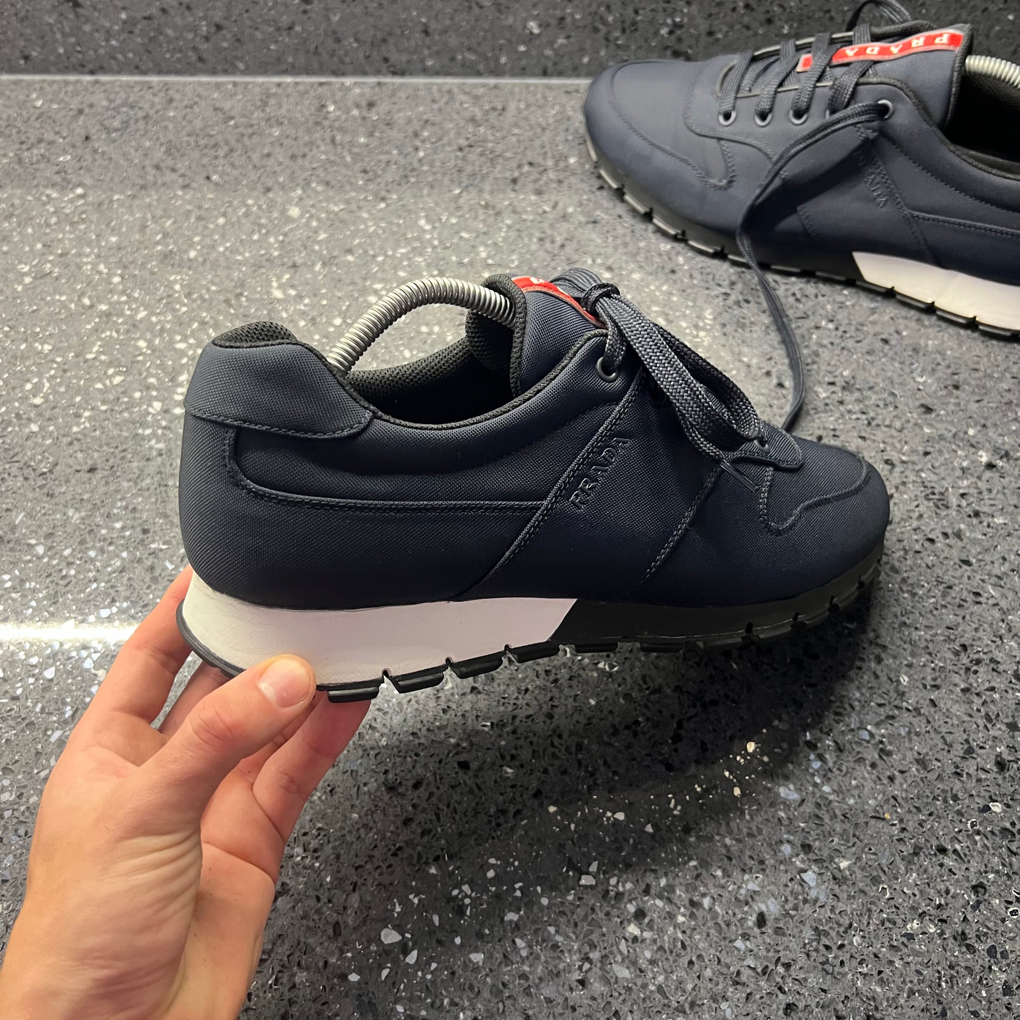 PRADA MENS RUNNERS NAVY EU 44 FIT A UK 10 10.5 Lovedkicks