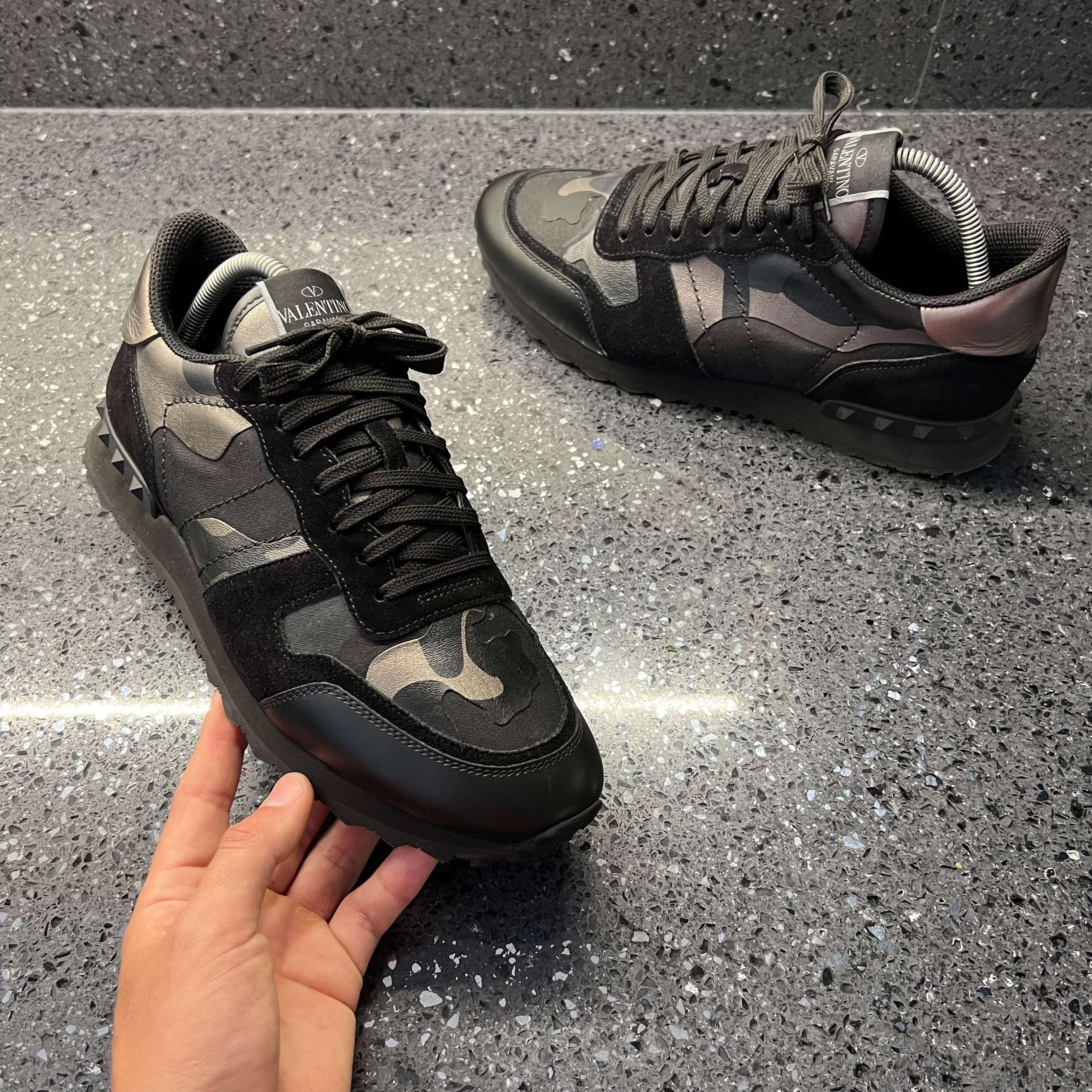 Valentino clearance mens runners