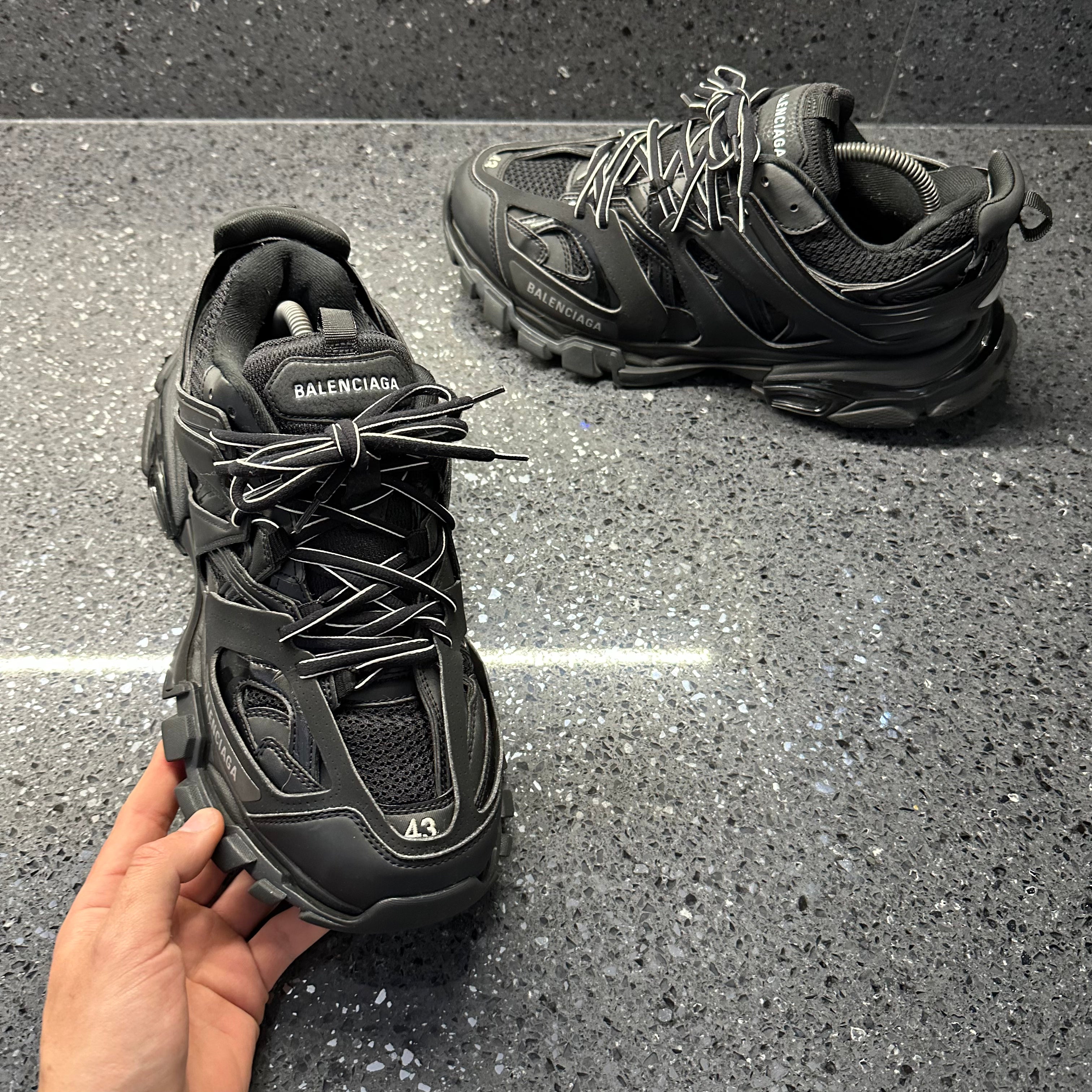 Balenciaga 43 shoes 2025