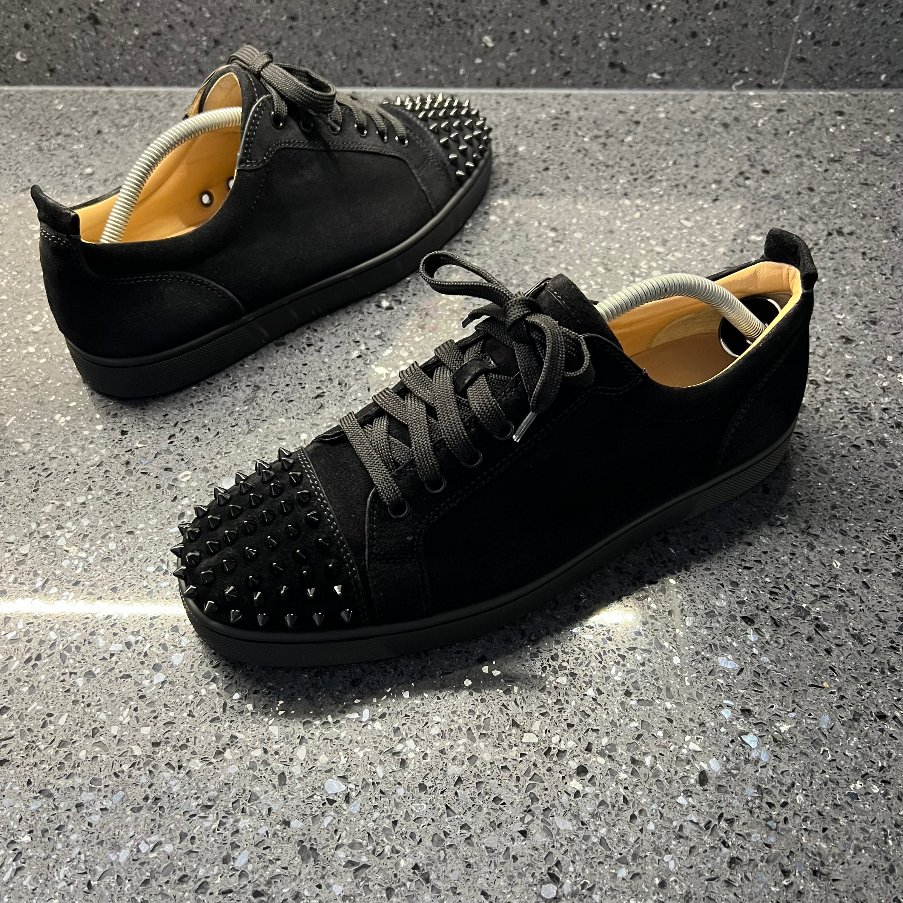 Christian Louboutin Mens Louis junior spike sneaker-43.5; 100% Authentic  and New