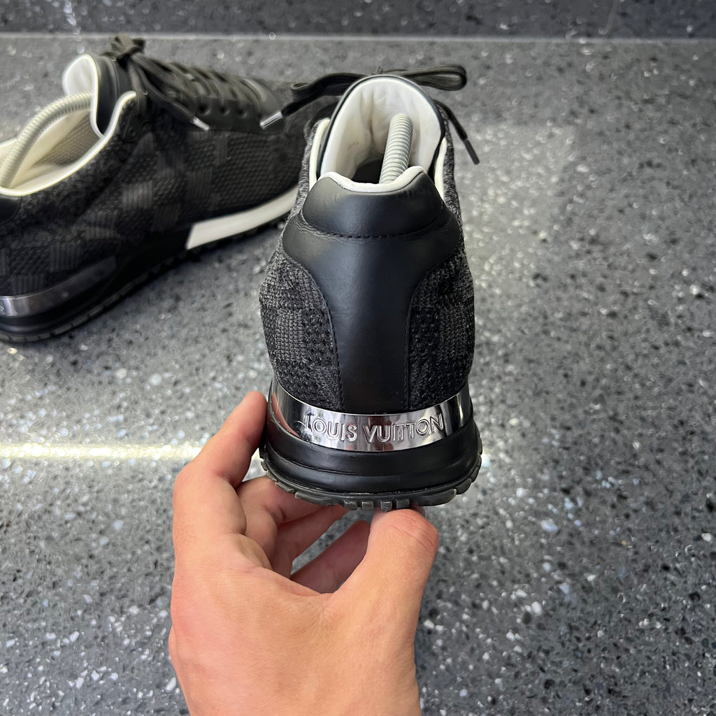 Louis Vuitton - Run Away Sneakers Trainers - Grey - Men - Size: 08 - Luxury